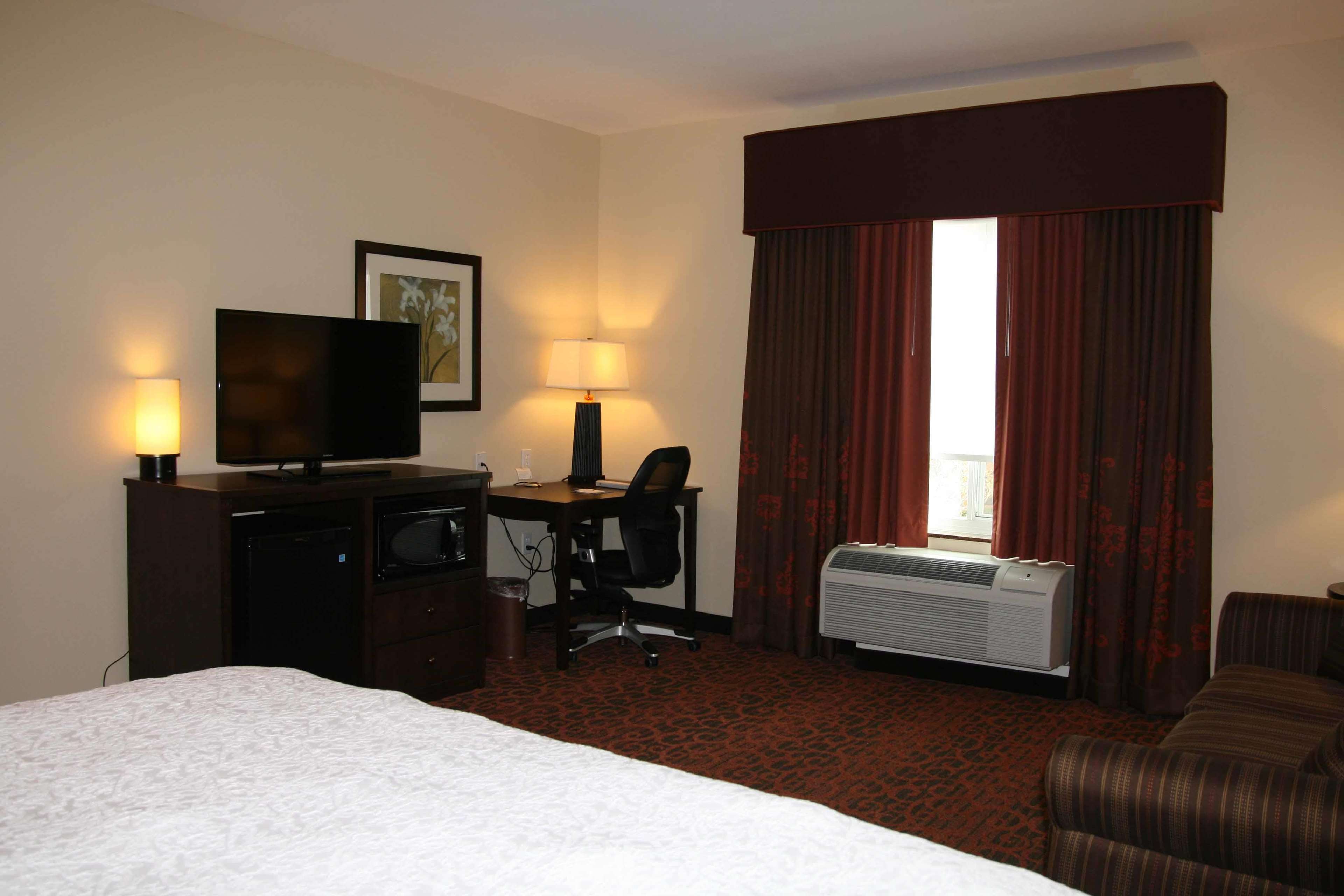 Hampton Inn Union City Photo