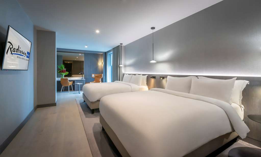 Radisson Blu Royal Hotel, Dublin 13