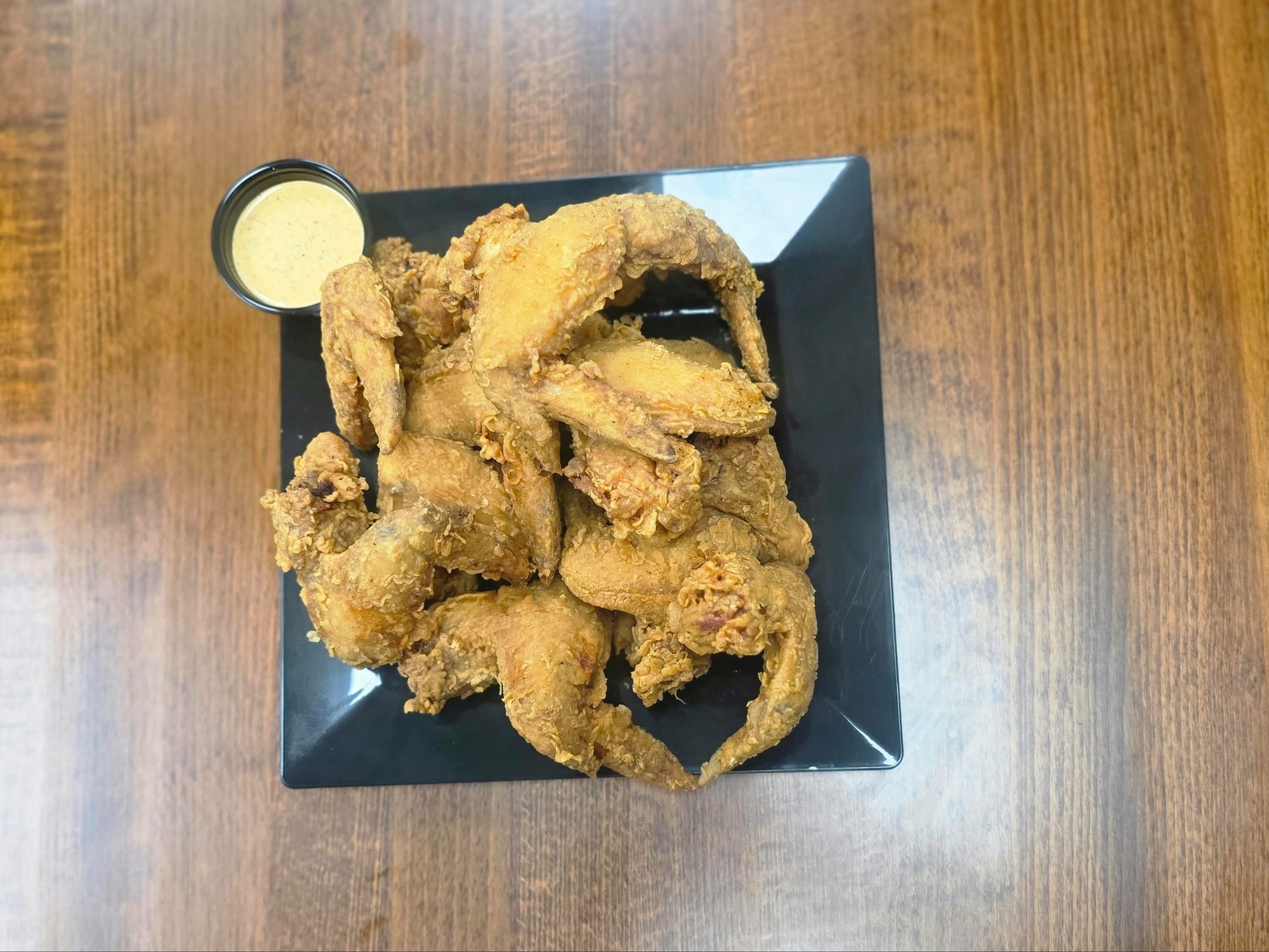 Lemon Pepper Crush Whole Wings (12pcs)