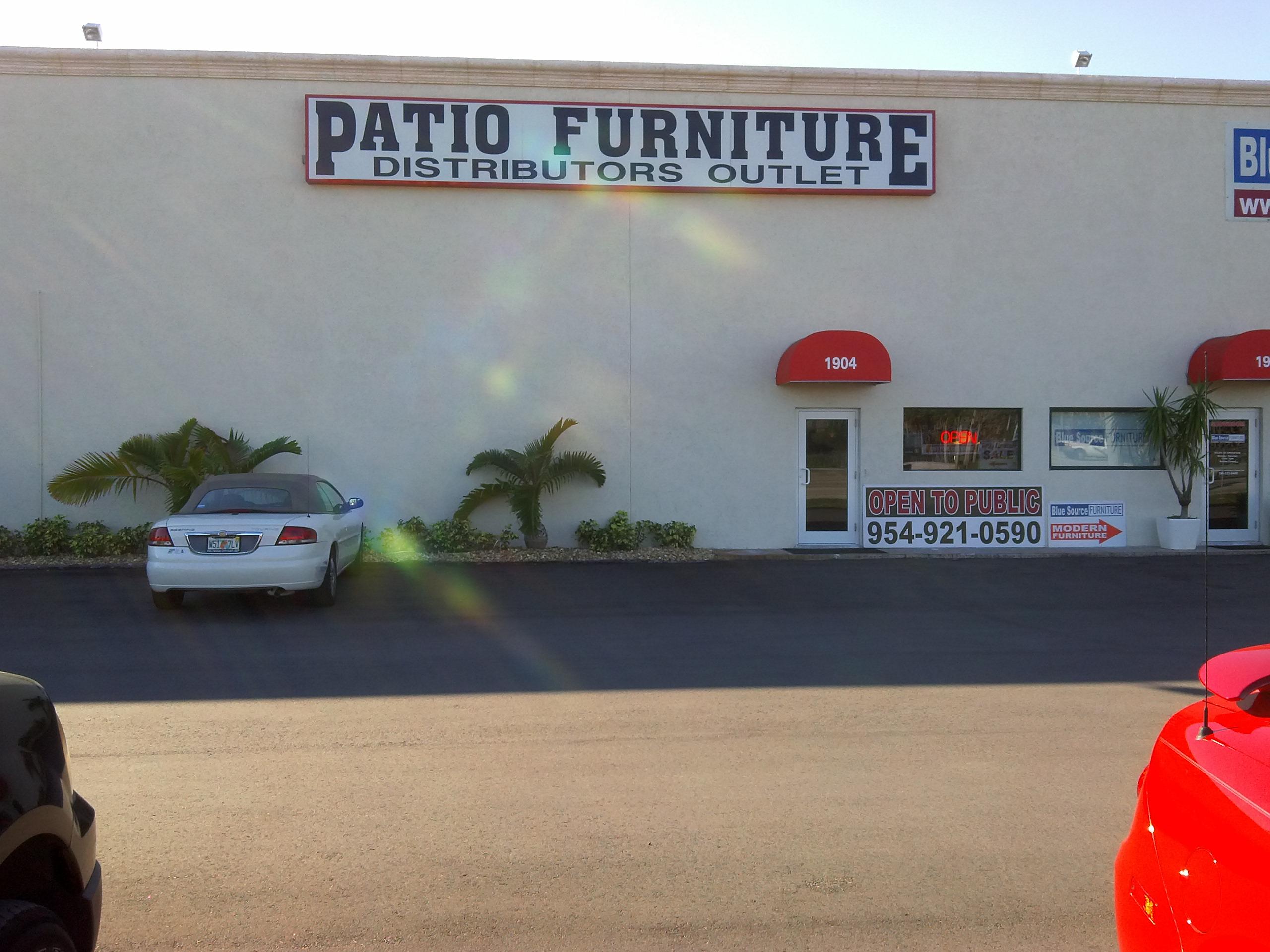 Patio Furniture Distributors Outlet Photo