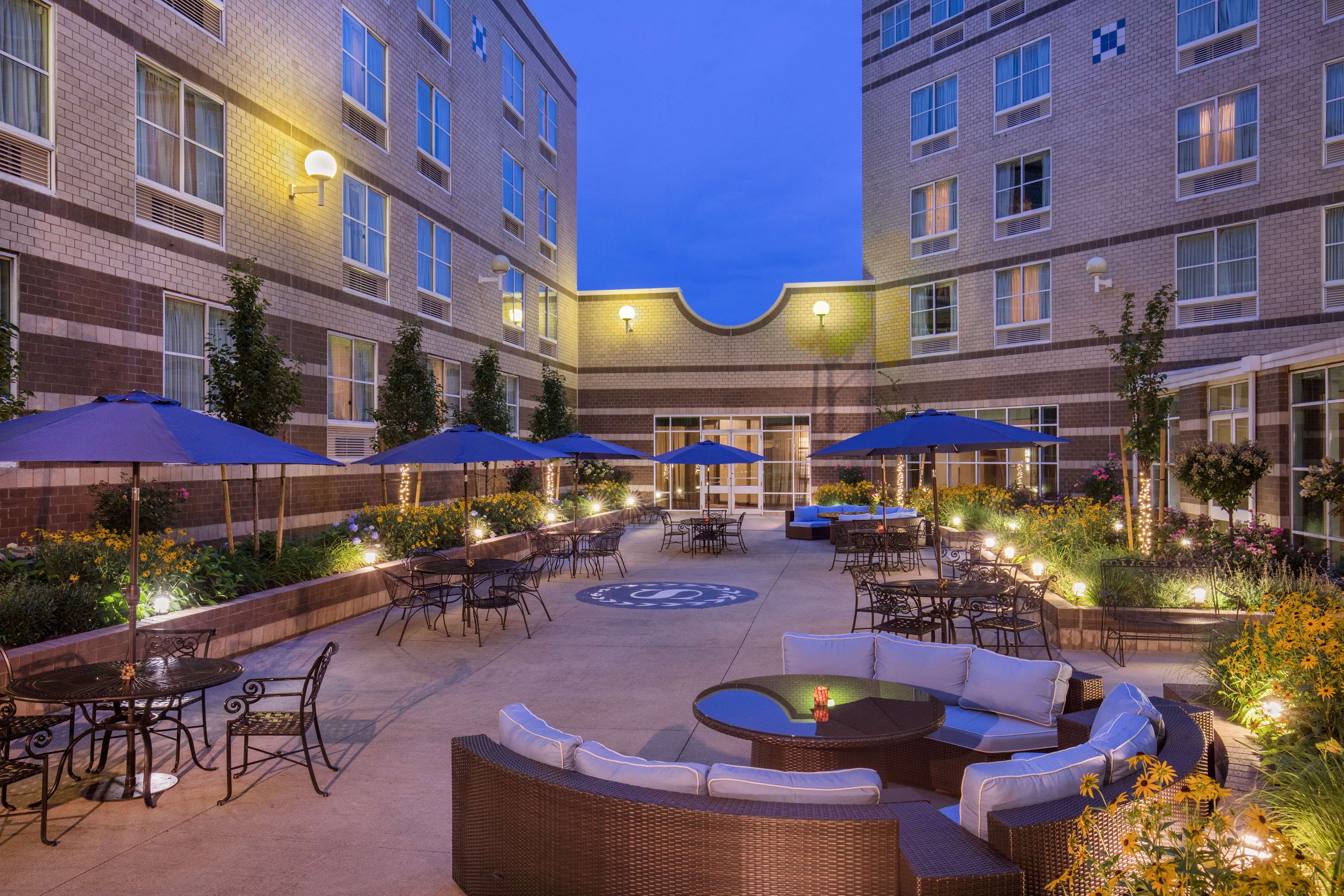 Sheraton Needham Hotel 100 Cabot Street Ma Hotels Motels Sheraton Needham Hotel 100 Cabot Street Ma Hotels Motels Mapquest