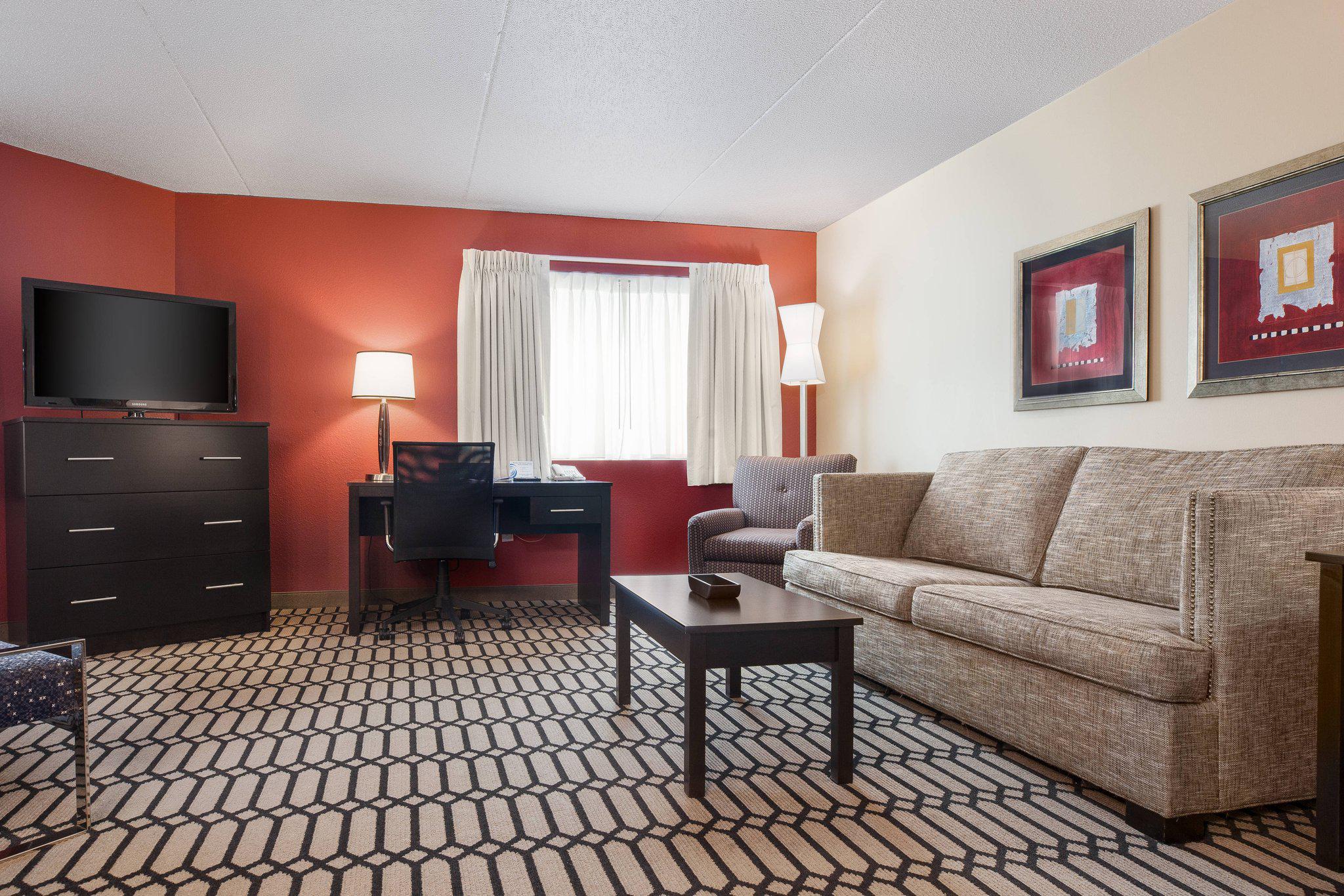 Delta Hotels by Marriott Fargo Photo