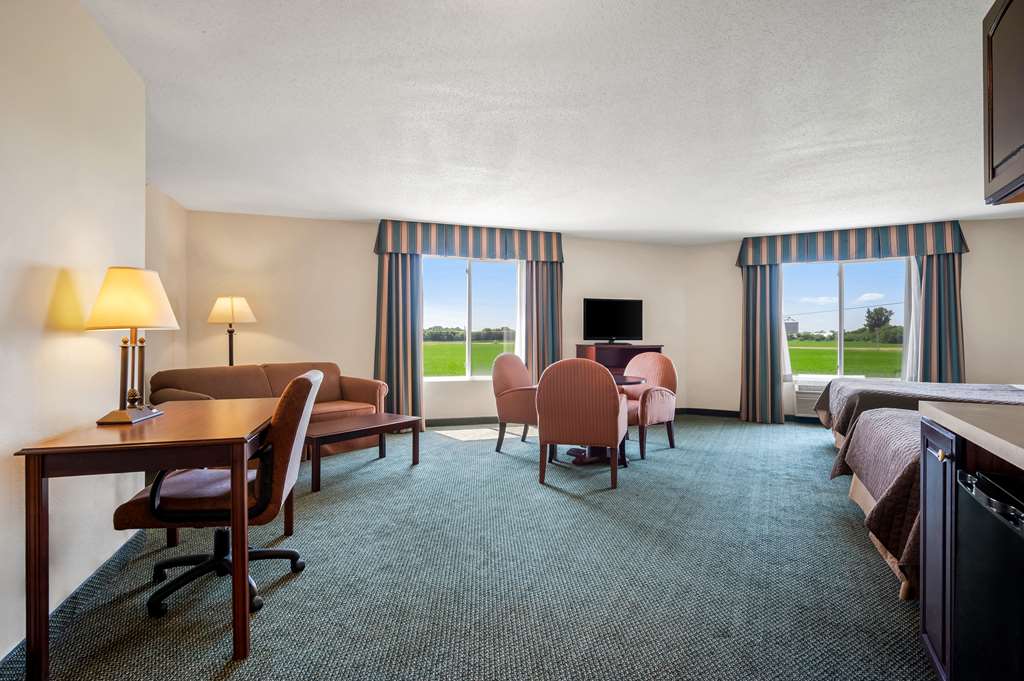 Best Western Annawan Inn Image