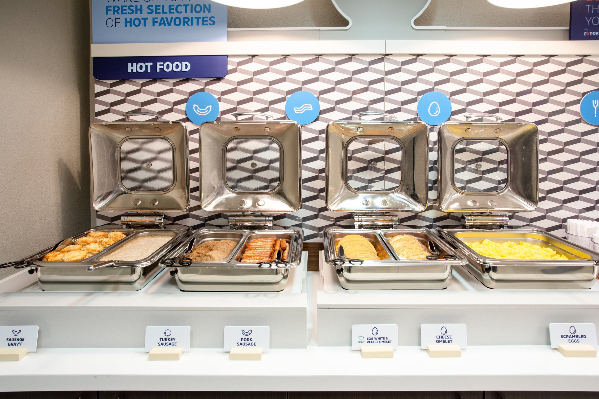 Holiday Inn Express & Suites Phoenix - Glendale Sports Dist by IHG Image