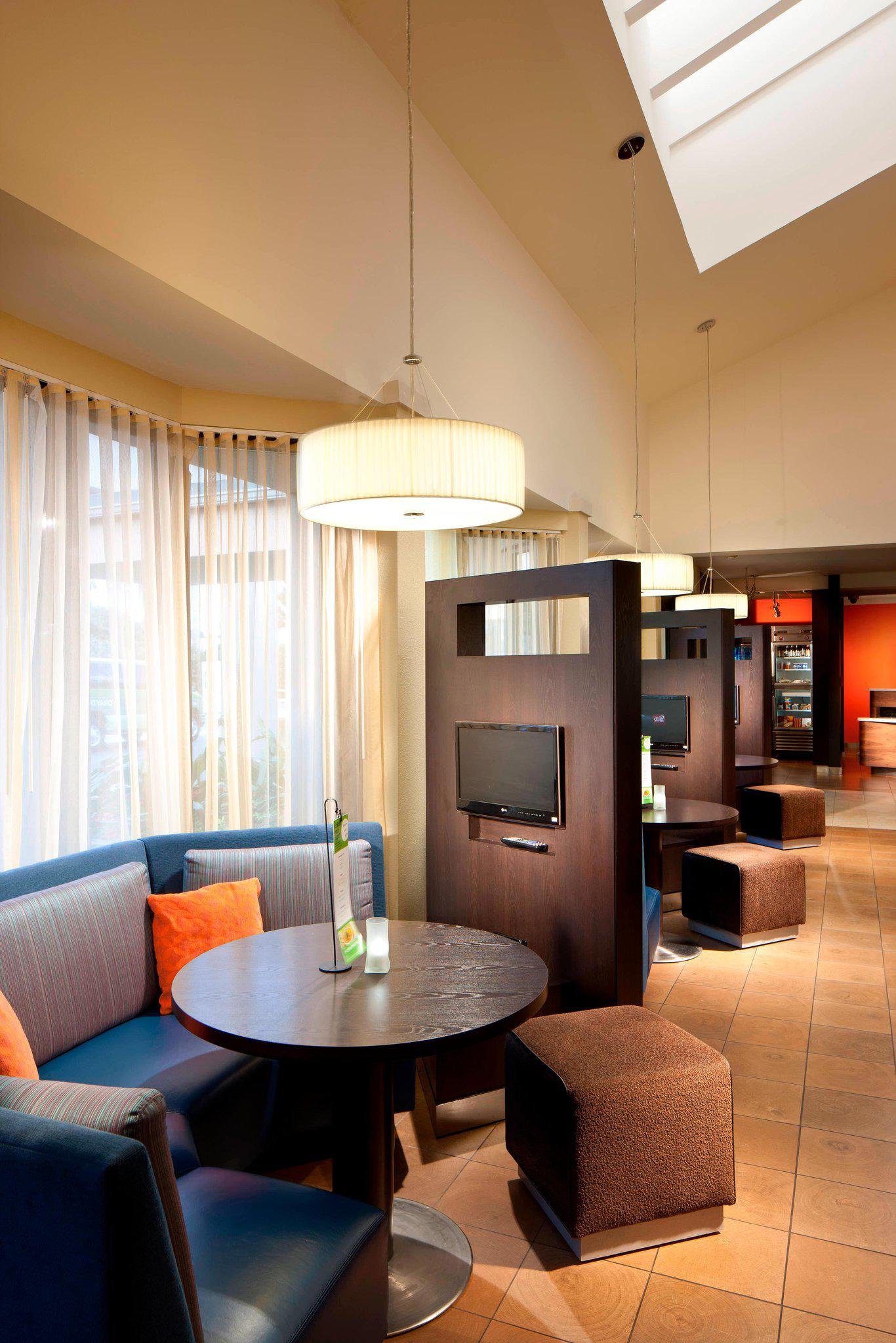 Courtyard by Marriott Miami Airport West/Doral Photo