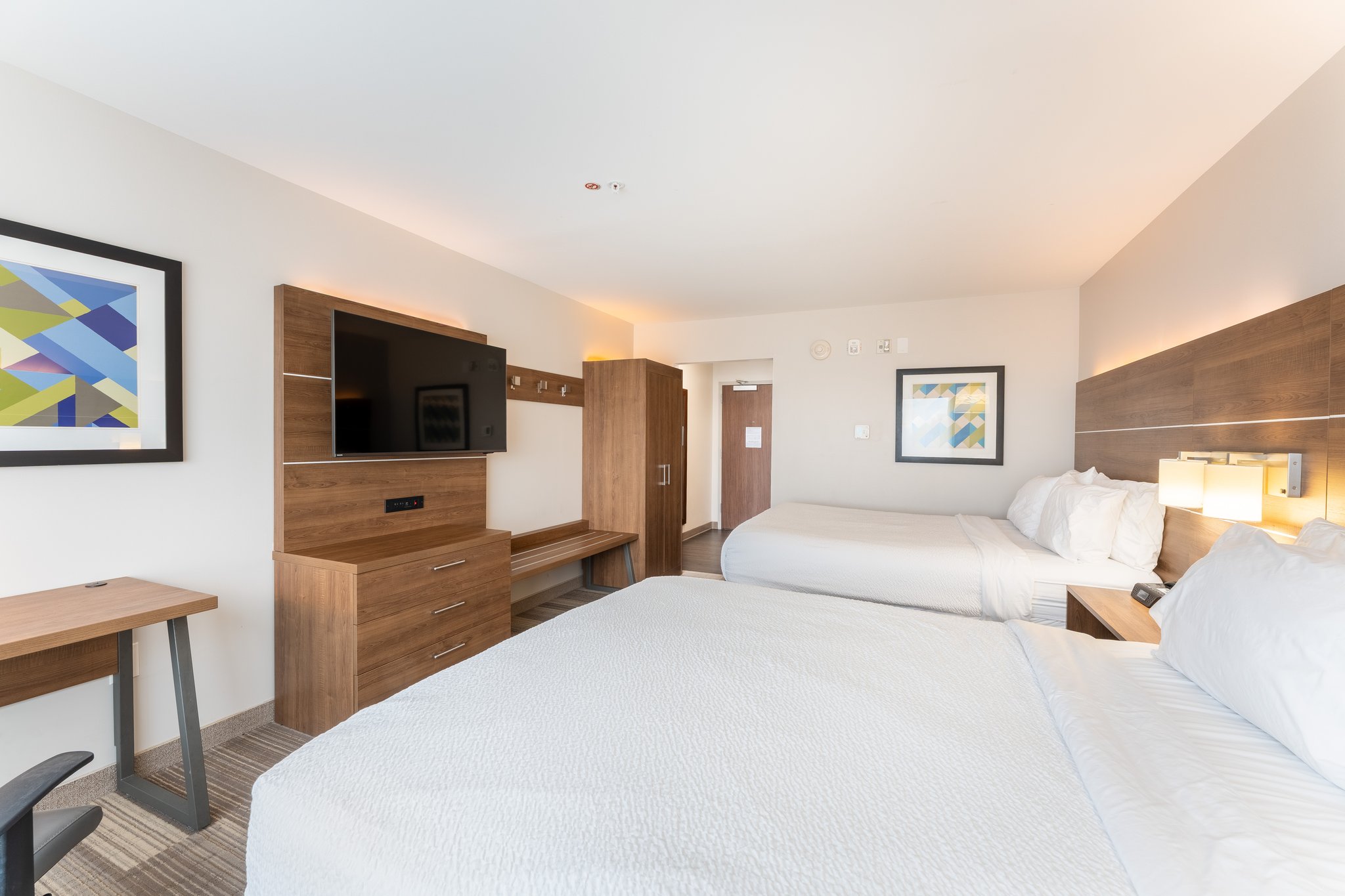 Holiday Inn Express & Suites Nashville North - Springfield by IHG Image