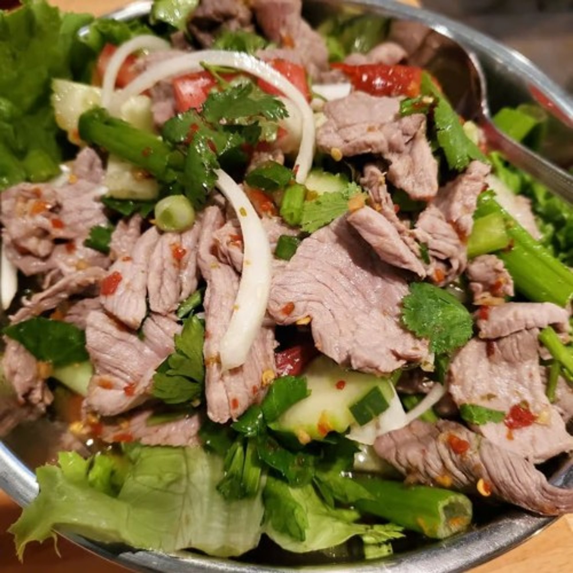Spicy Beef Salad ยำเนื้อ