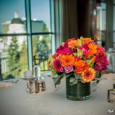 Arden Park Florist & Gift Gallery Image