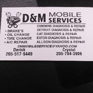 D &amp;M Mobile Service Logo