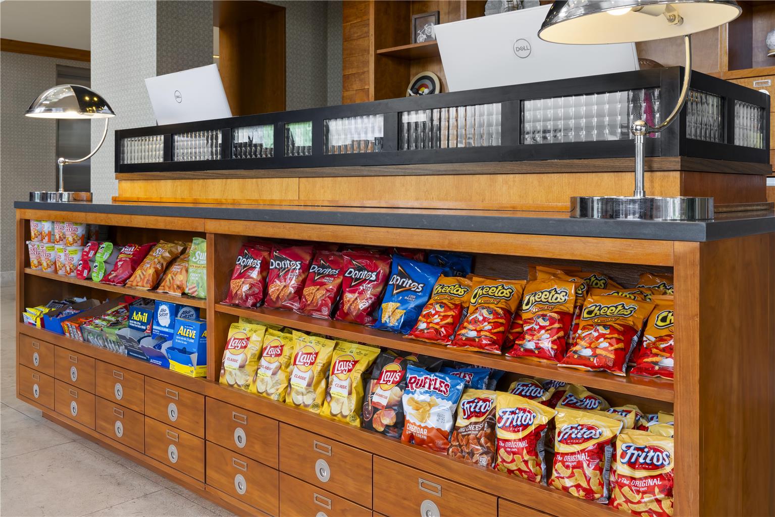 Best Western Premier Plainview-Long Island Hotel Image