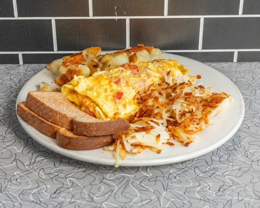 Tomato, Feta & Spinach Omelette