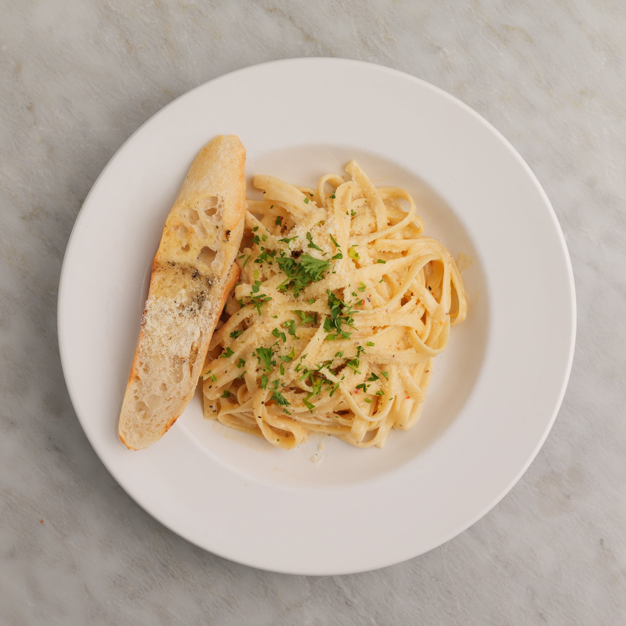 Fettuccine Alfredo