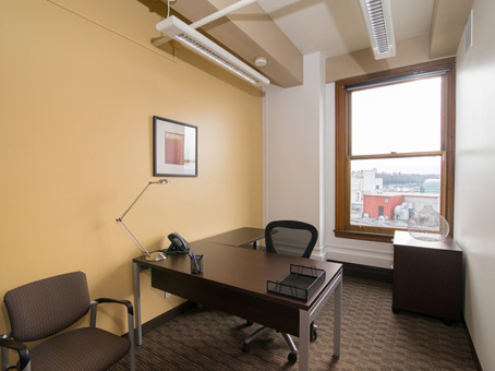 Regus - Washington, Seattle - Smith Tower Photo