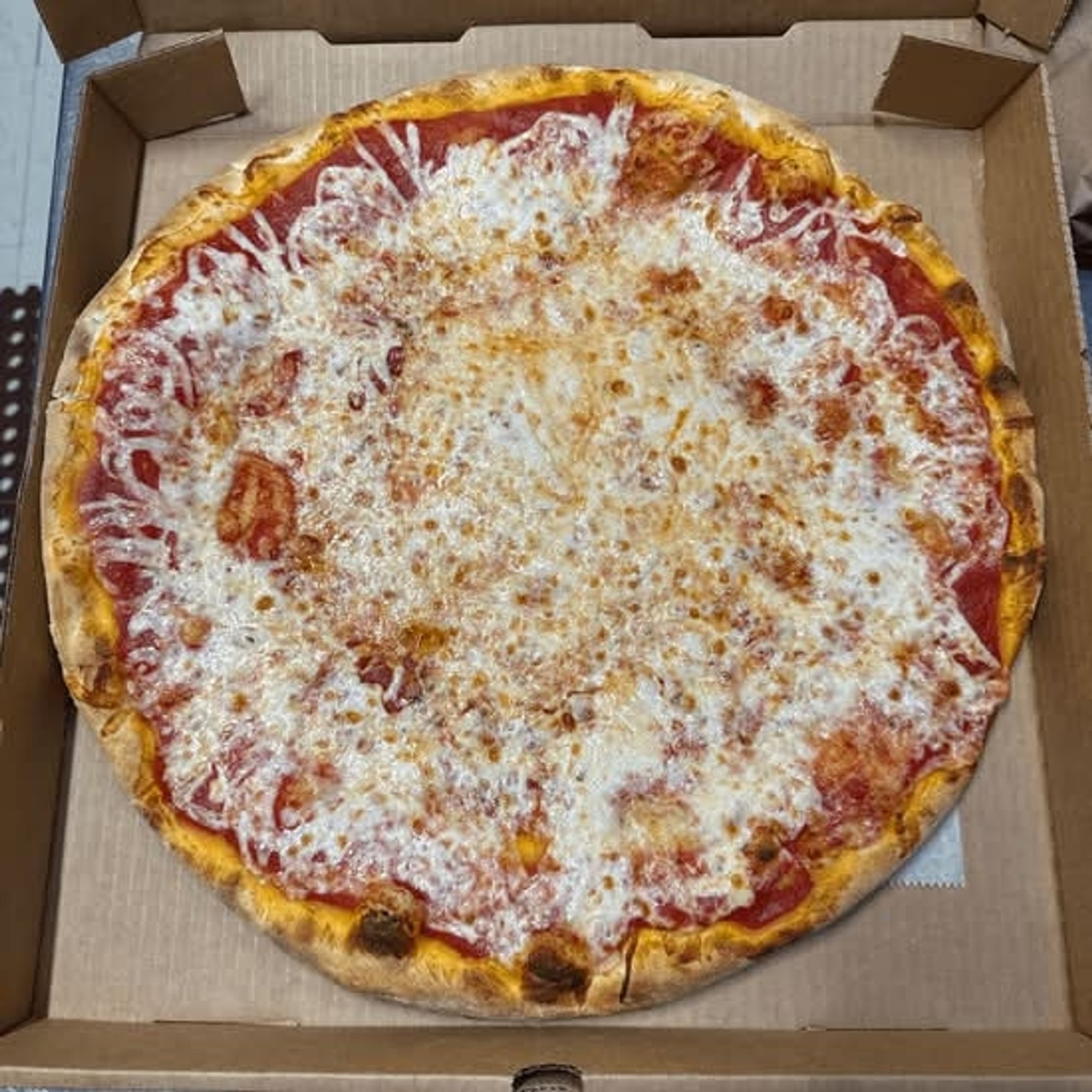 Regular Cheese Pizza (Large)