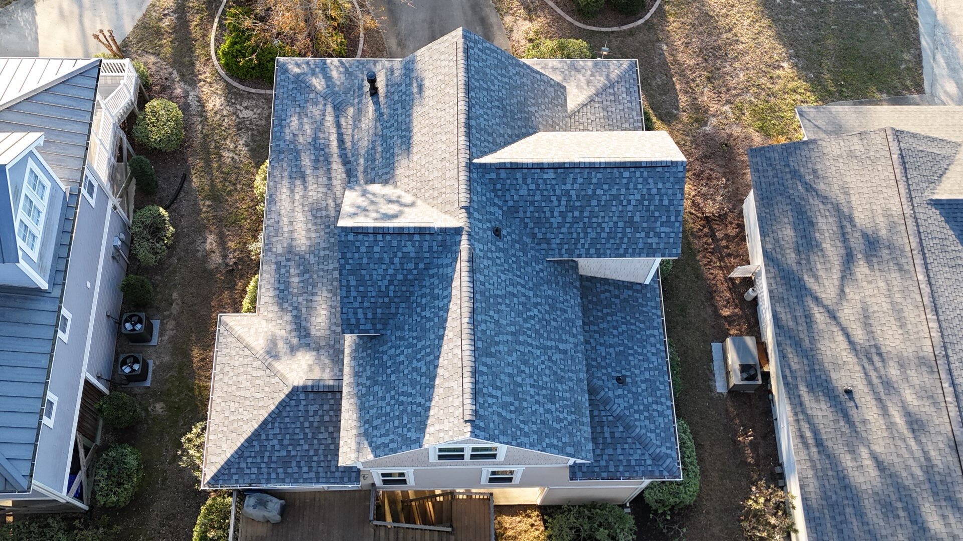 Willis Roofing Image