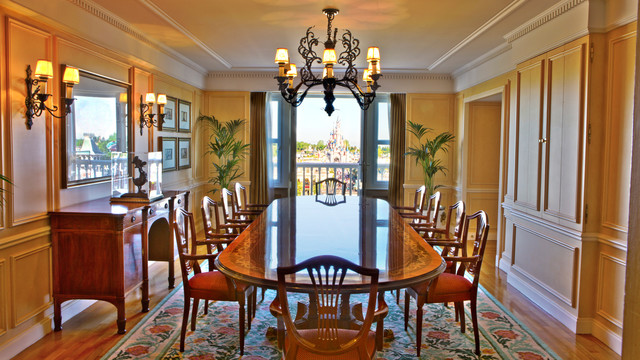 Images Disneyland Hotel