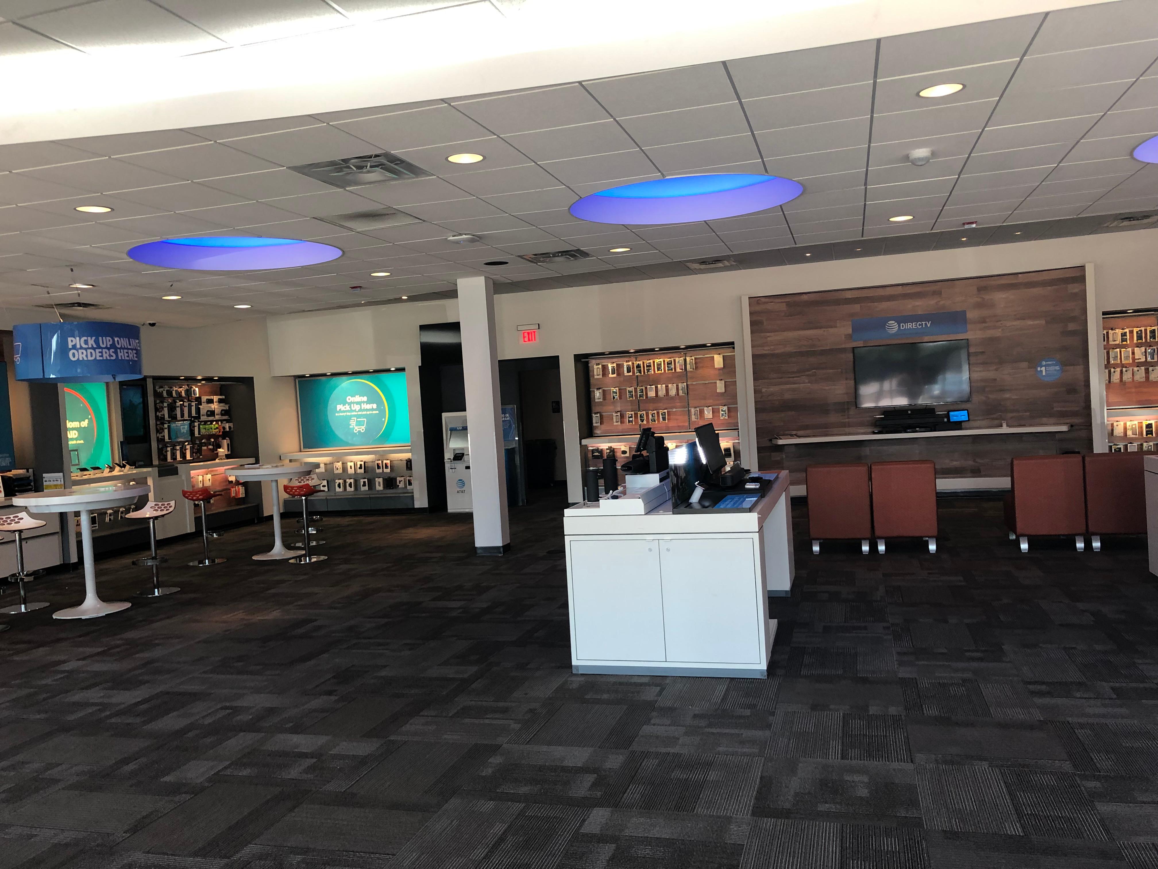 AT&T Store Photo