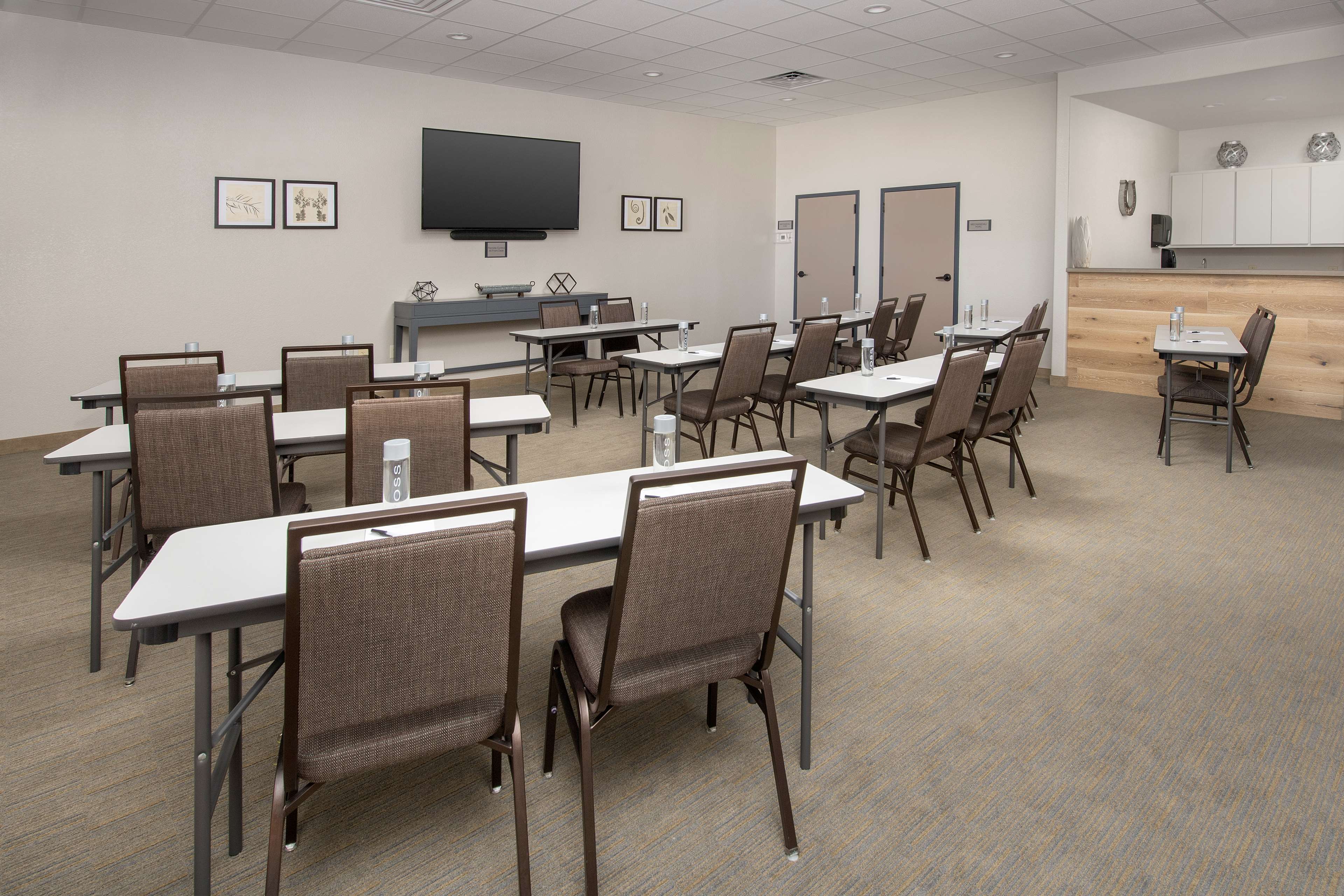 Country Inn & Suites by Radisson, Houston Intercontinental Airport East, TX Photo