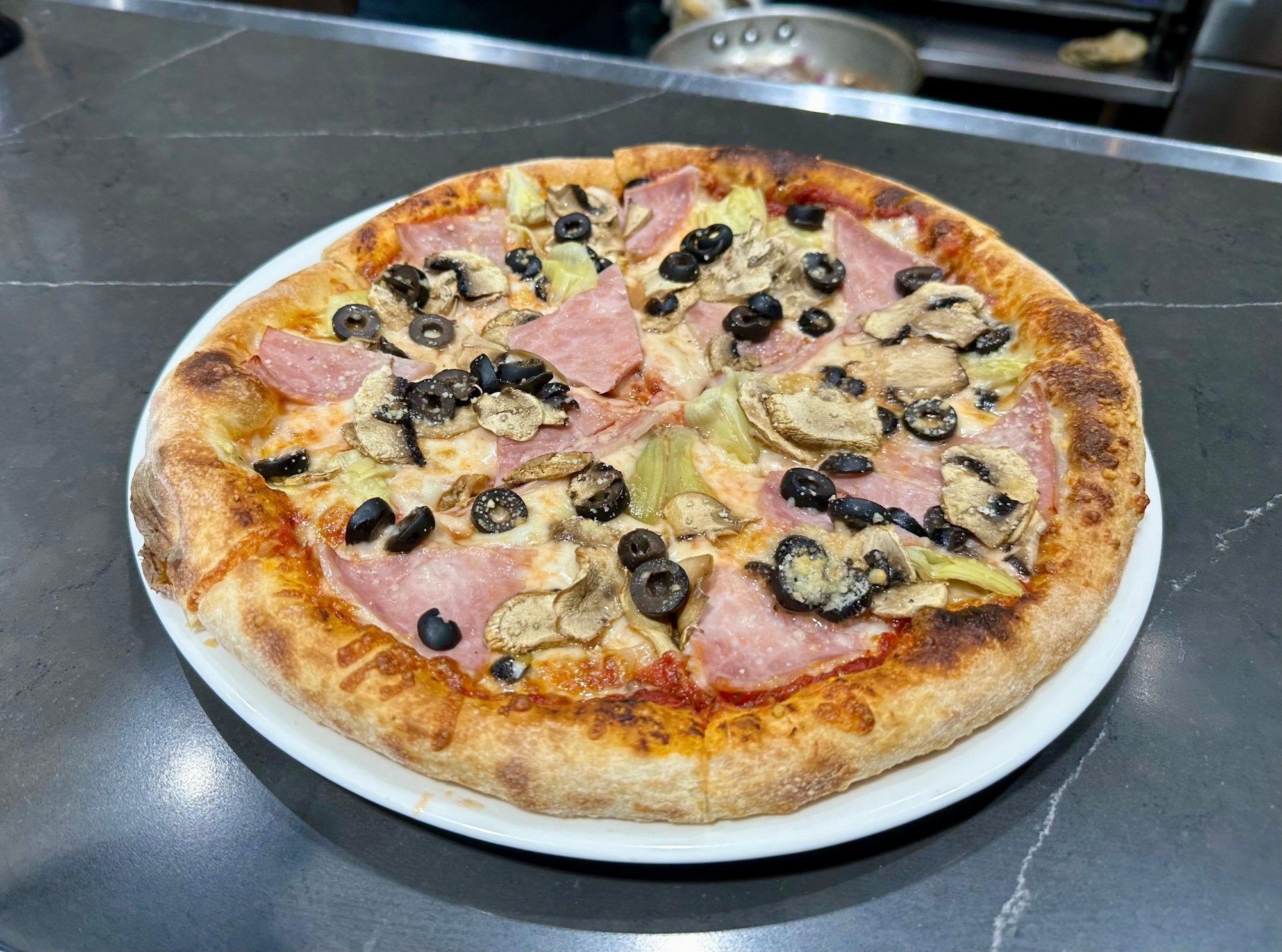Capricciosa Pizza
