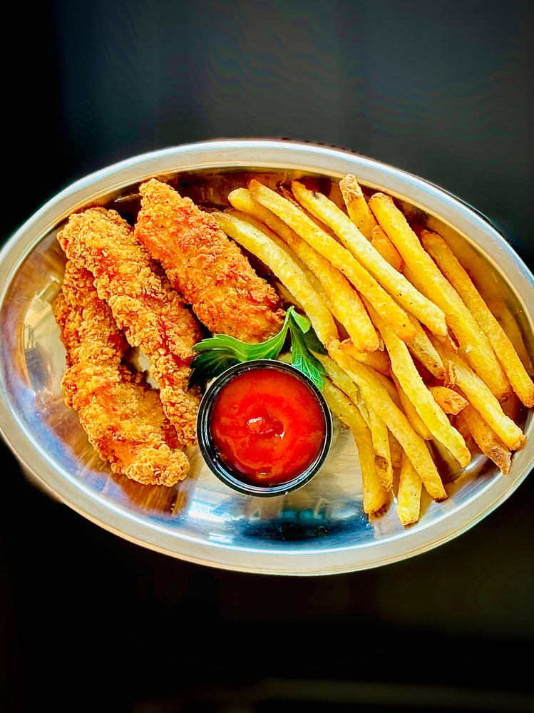 Chicken Tenders, Fries & Drink