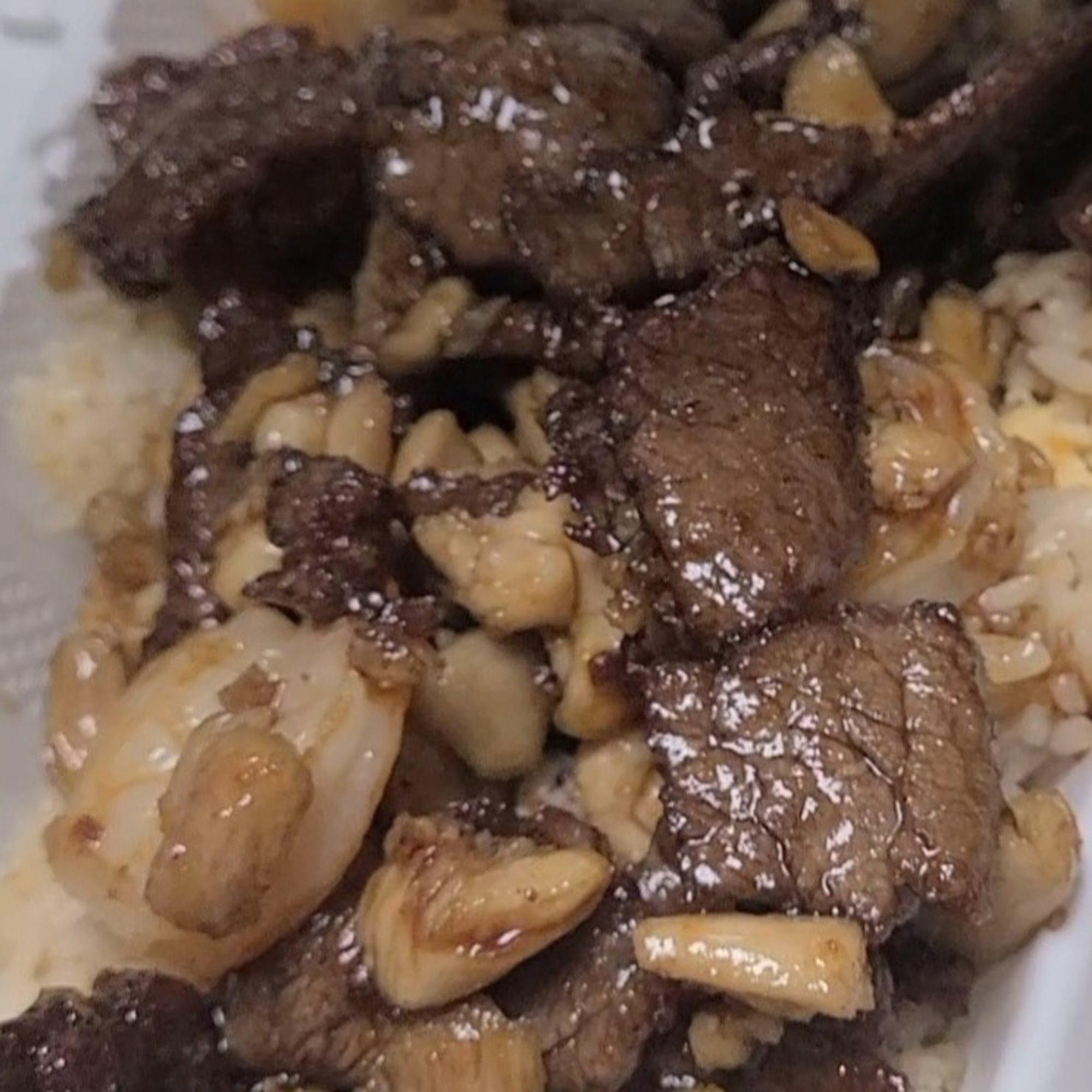 Teriyaki Combo special (includes eggroll rice and crab rangoon)