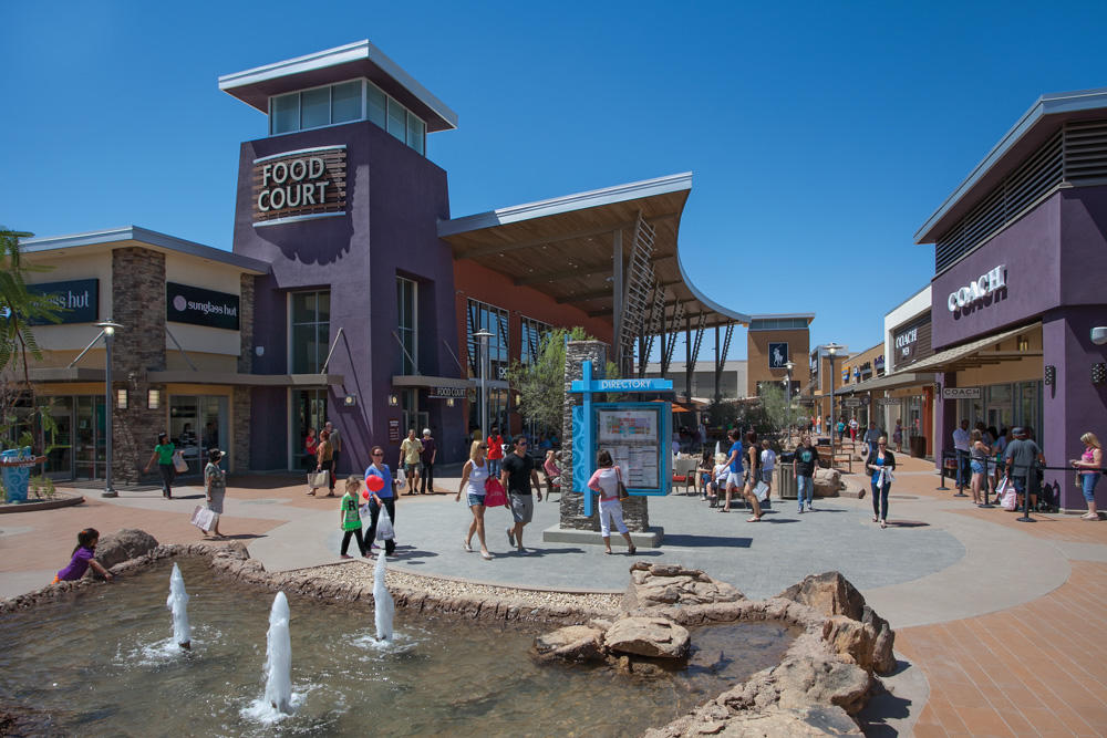 nike outlet phoenix premium outlets