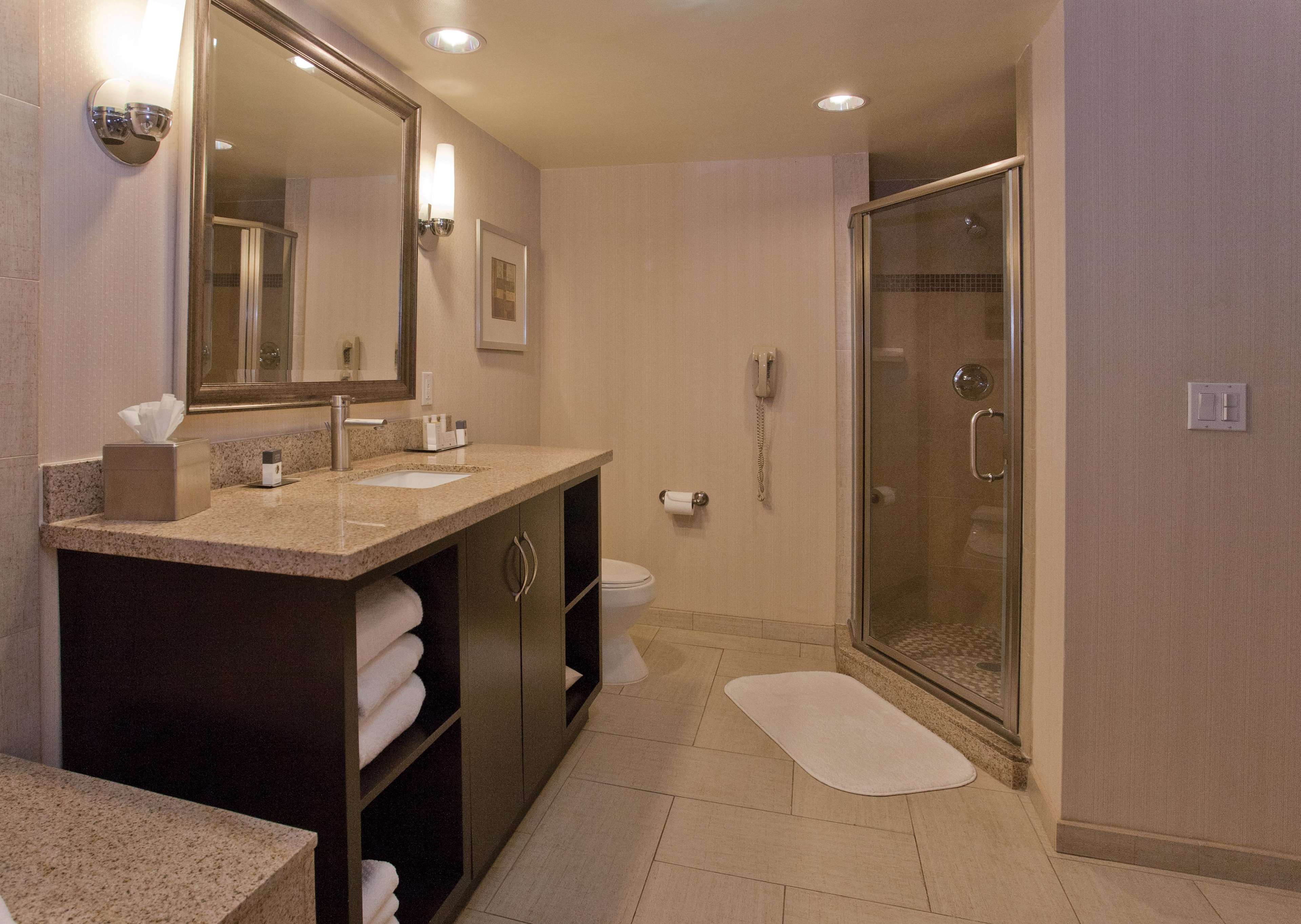 DoubleTree by Hilton Hotel Los Angeles - Rosemead Photo