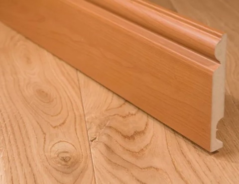 Skirting and Moldings