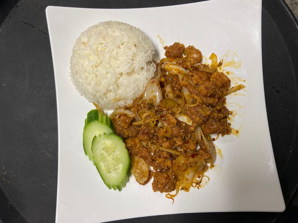 S4 - Crispy Lemon Grass Chicken- Ga Xao Xa Ớt
