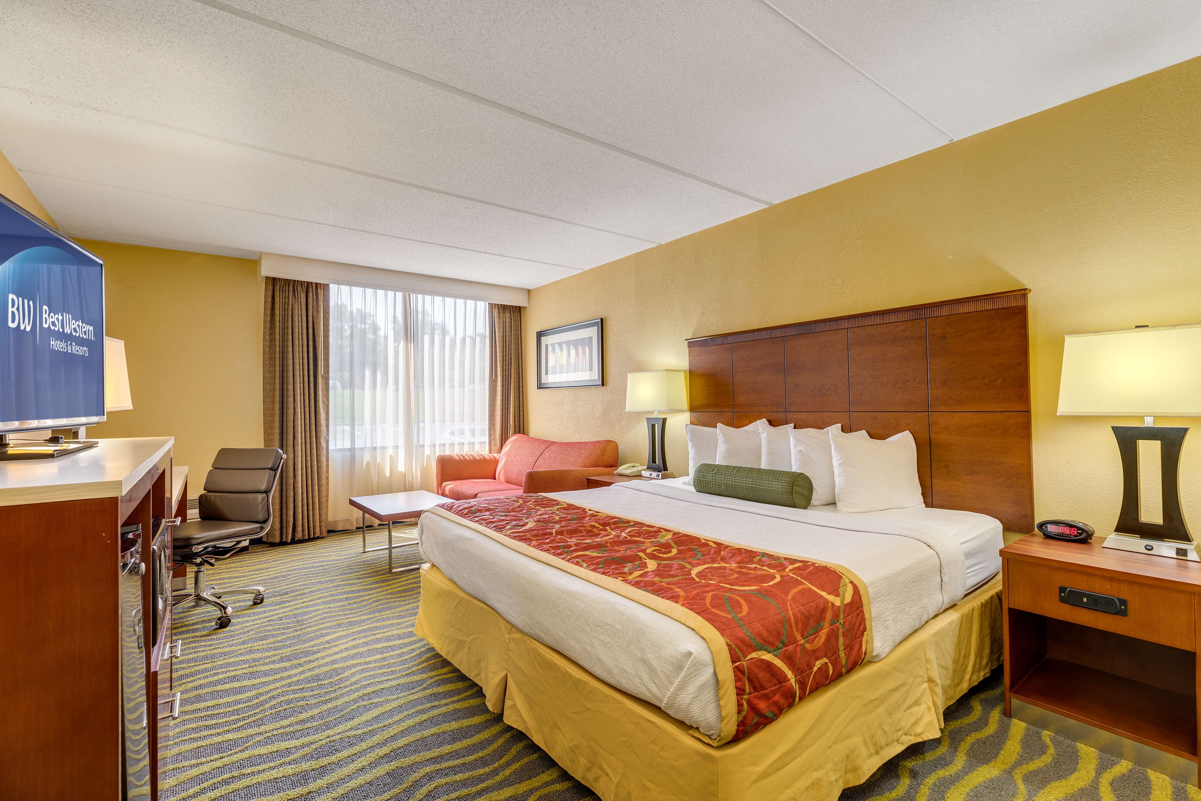 Best Western Plus Charlotte/Matthews Hotel Photo