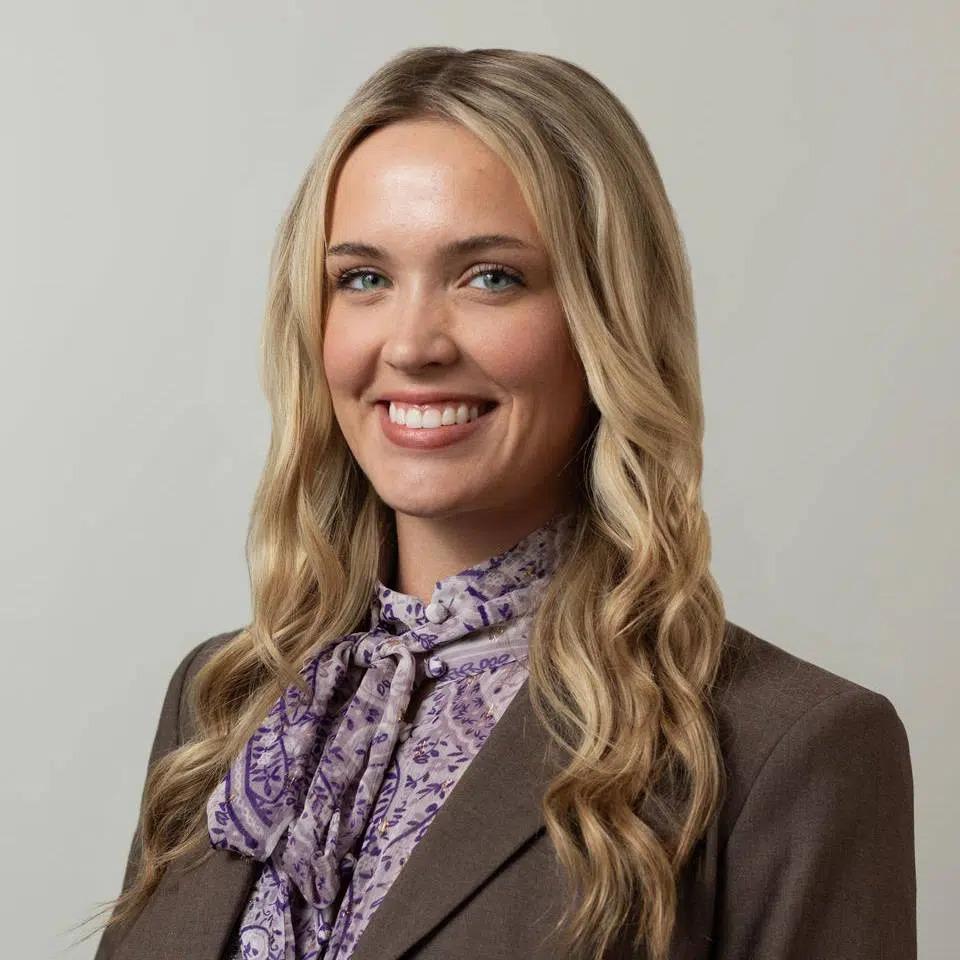 Linn Legal - Batavia Probate & Business Lawyer Image