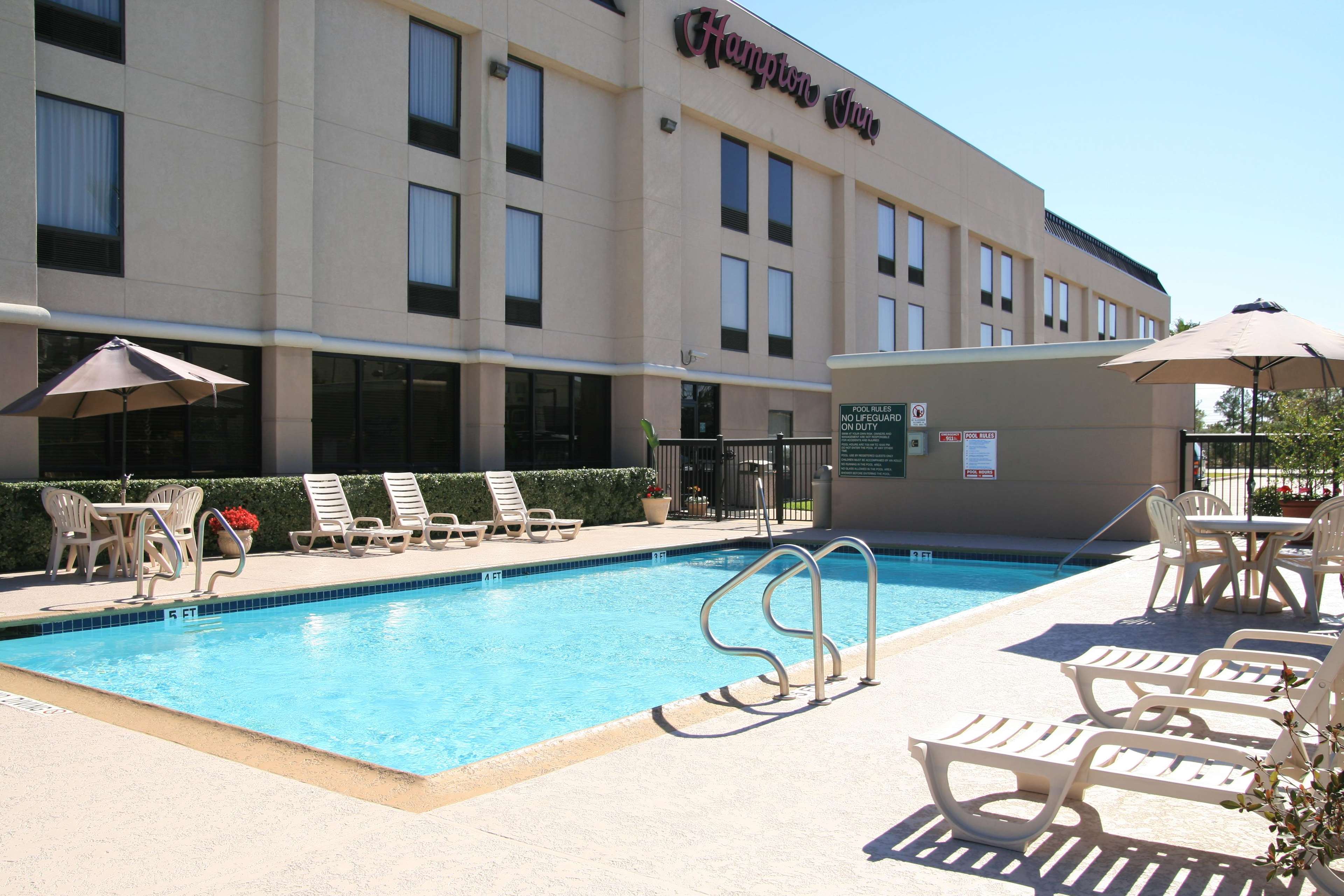 Hampton Inn Houston-Brookhollow Photo