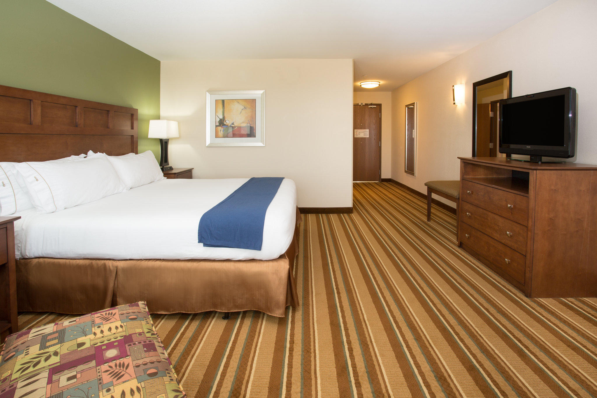 Holiday Inn Express & Suites Los Alamos Entrada Park Photo