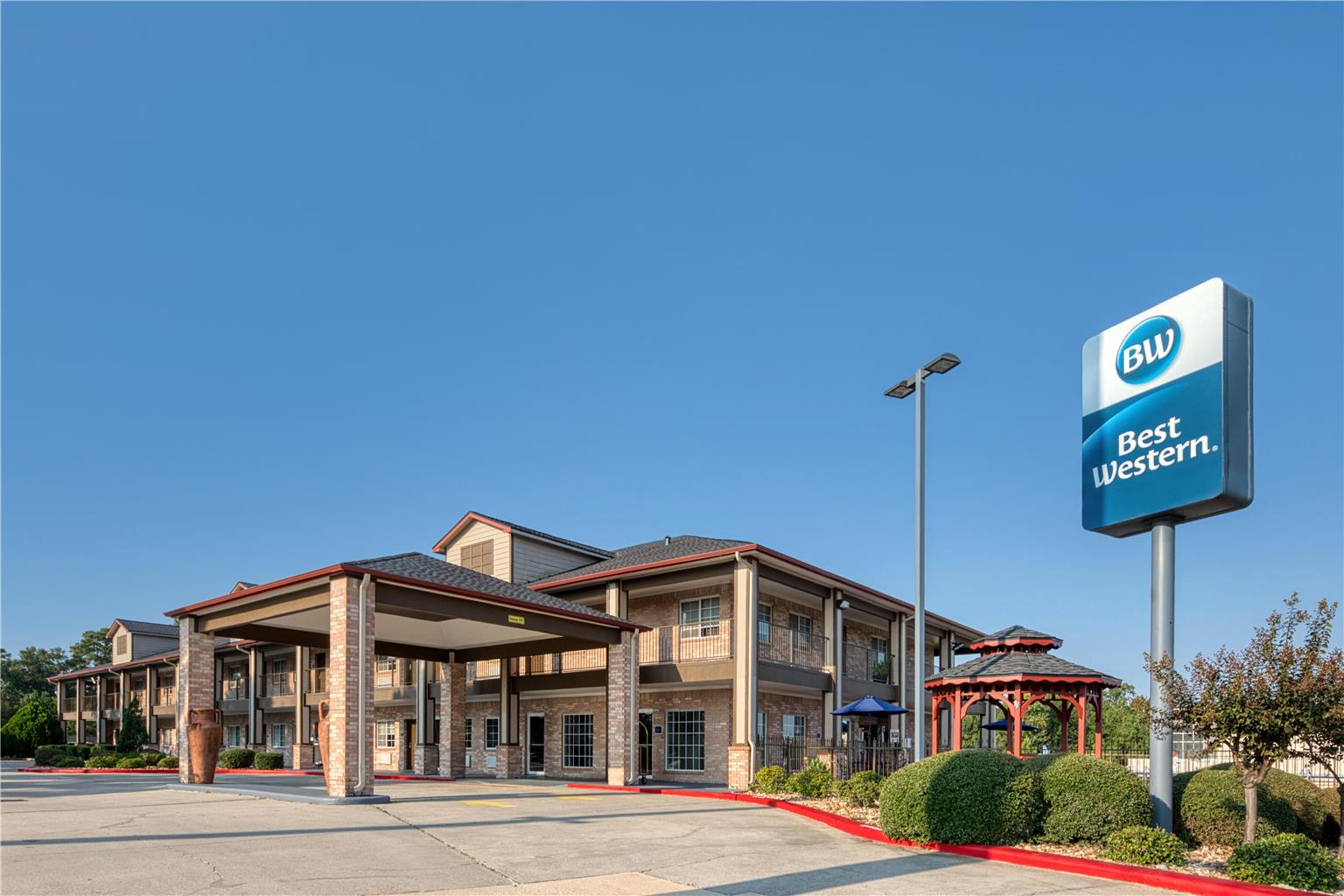 Best Western Lake Conroe Inn Image