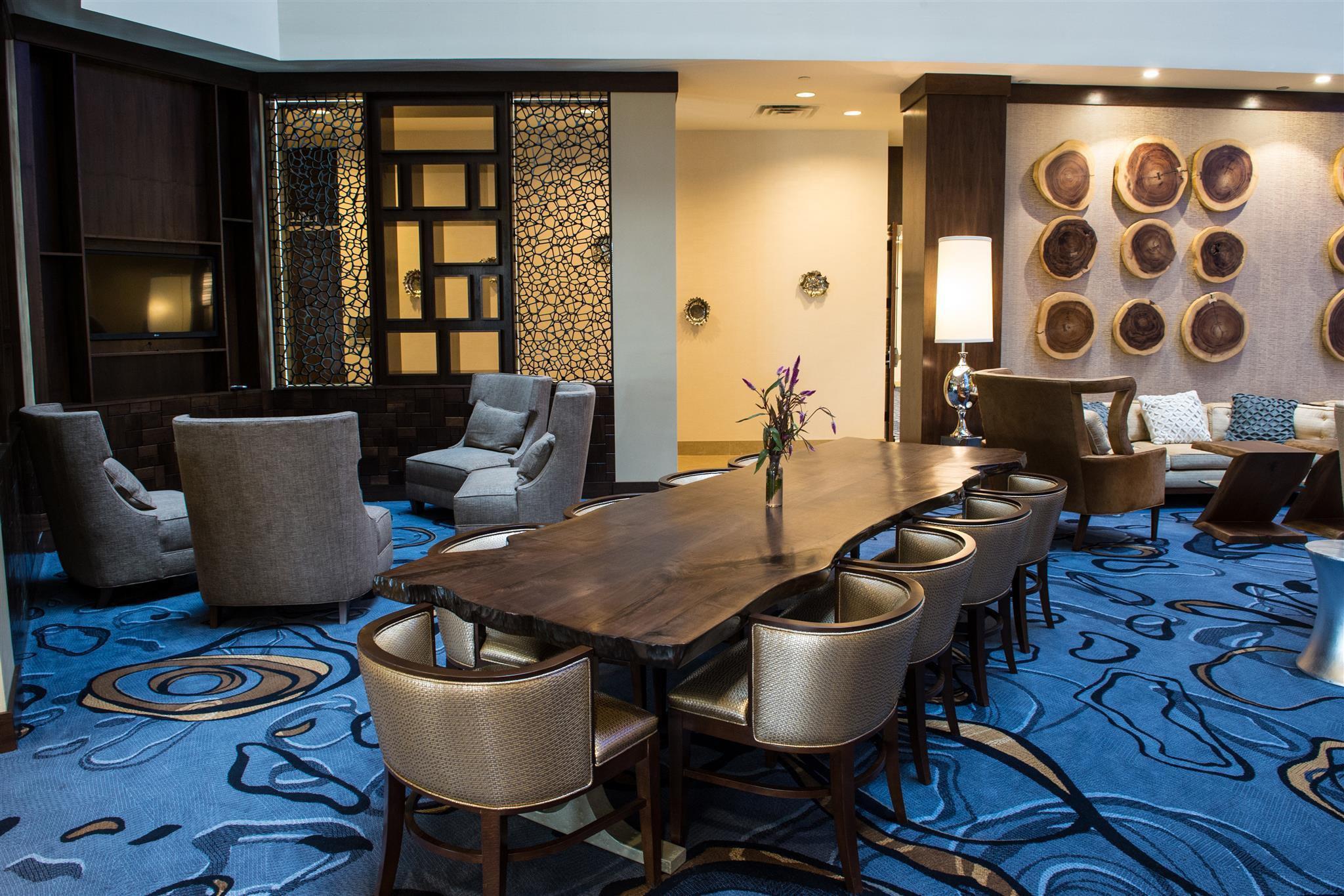 Renaissance Philadelphia Airport Hotel Photo