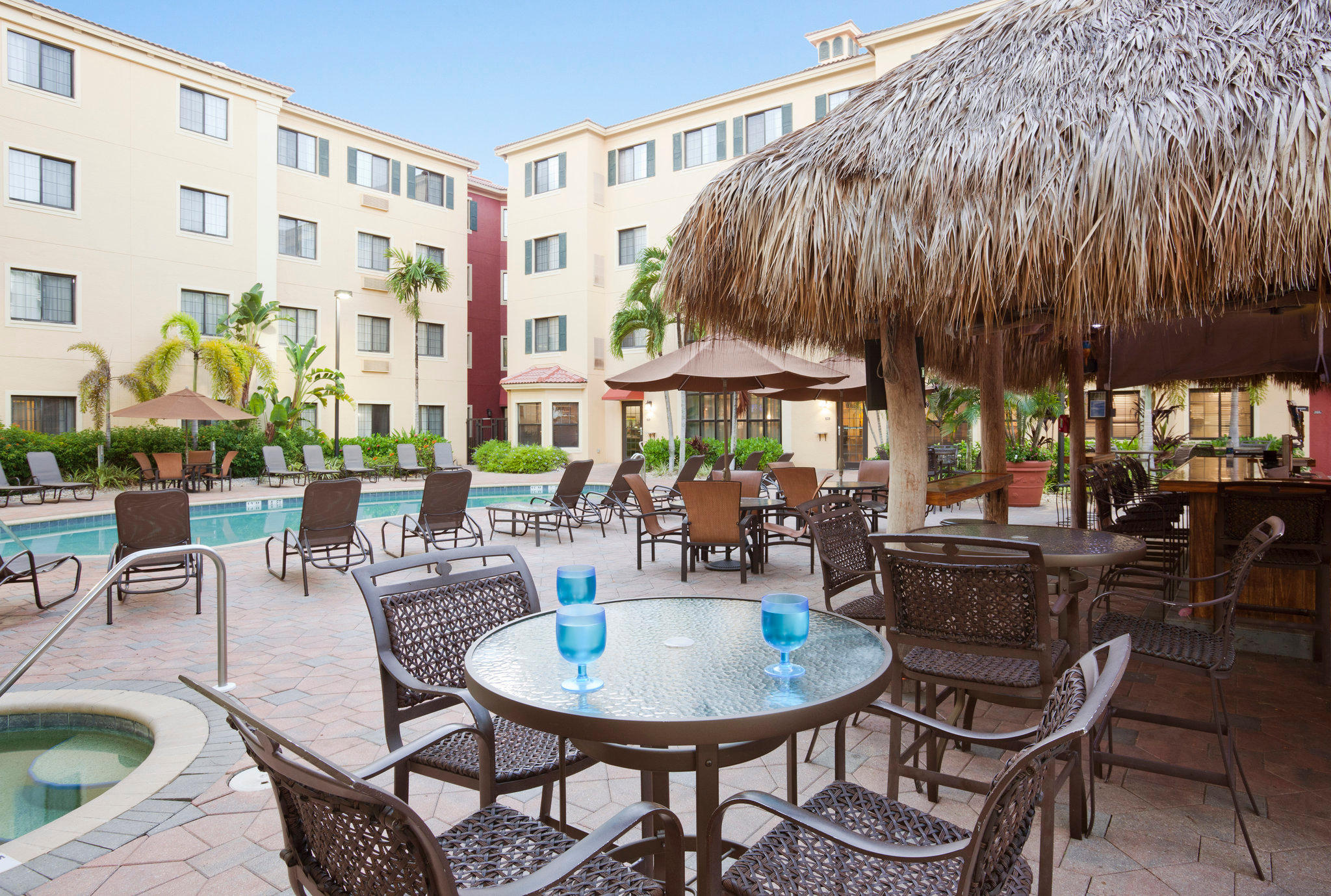 Staybridge Suites Naples-Gulf Coast Photo