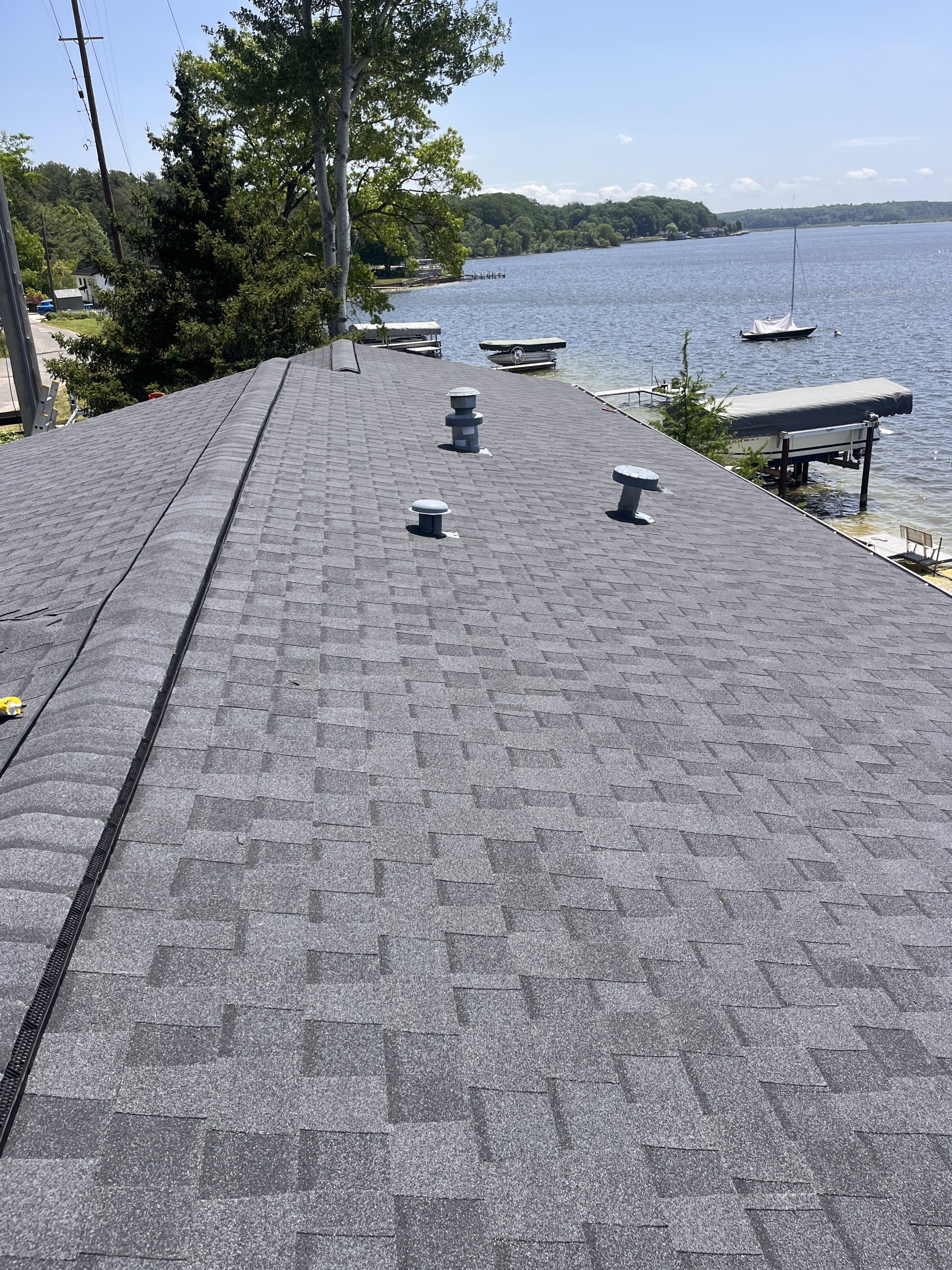 Bullseye Roofing Systems LLC Image