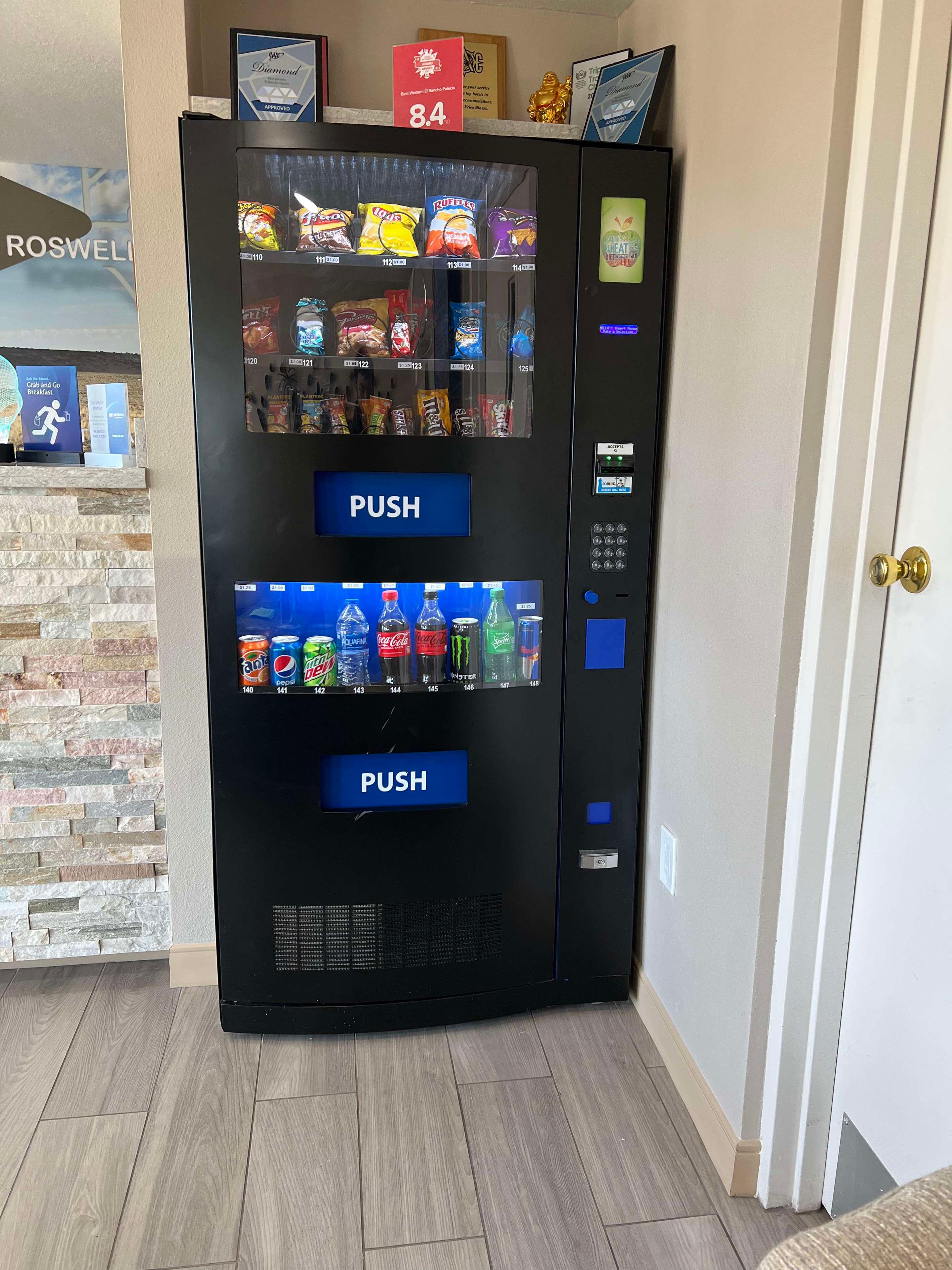 Vending Machine - Soft Drinks & Water