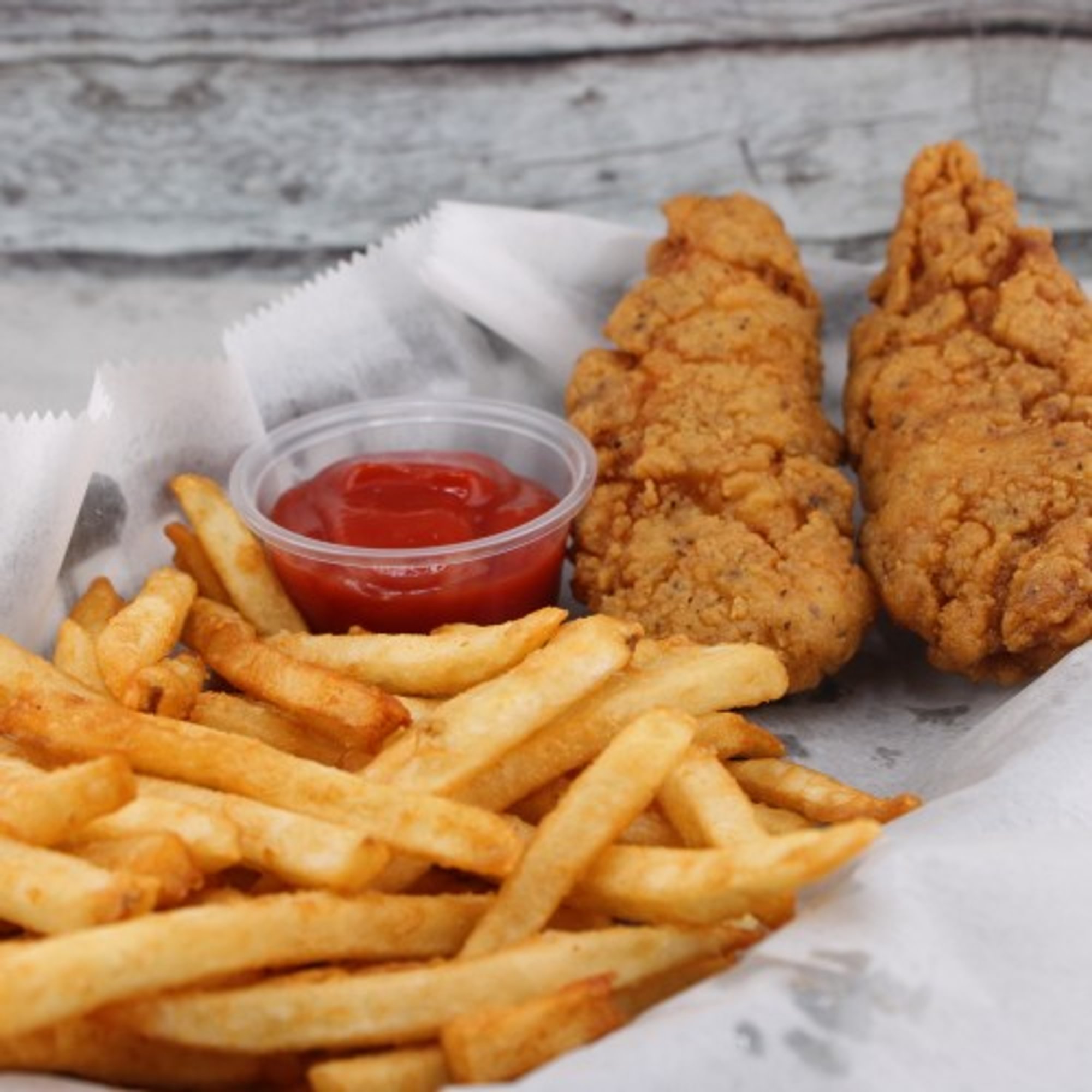 Kid's Chicken Finger Basket