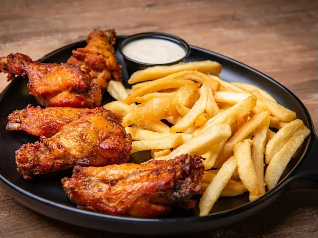 20 Piece Wings with Fries