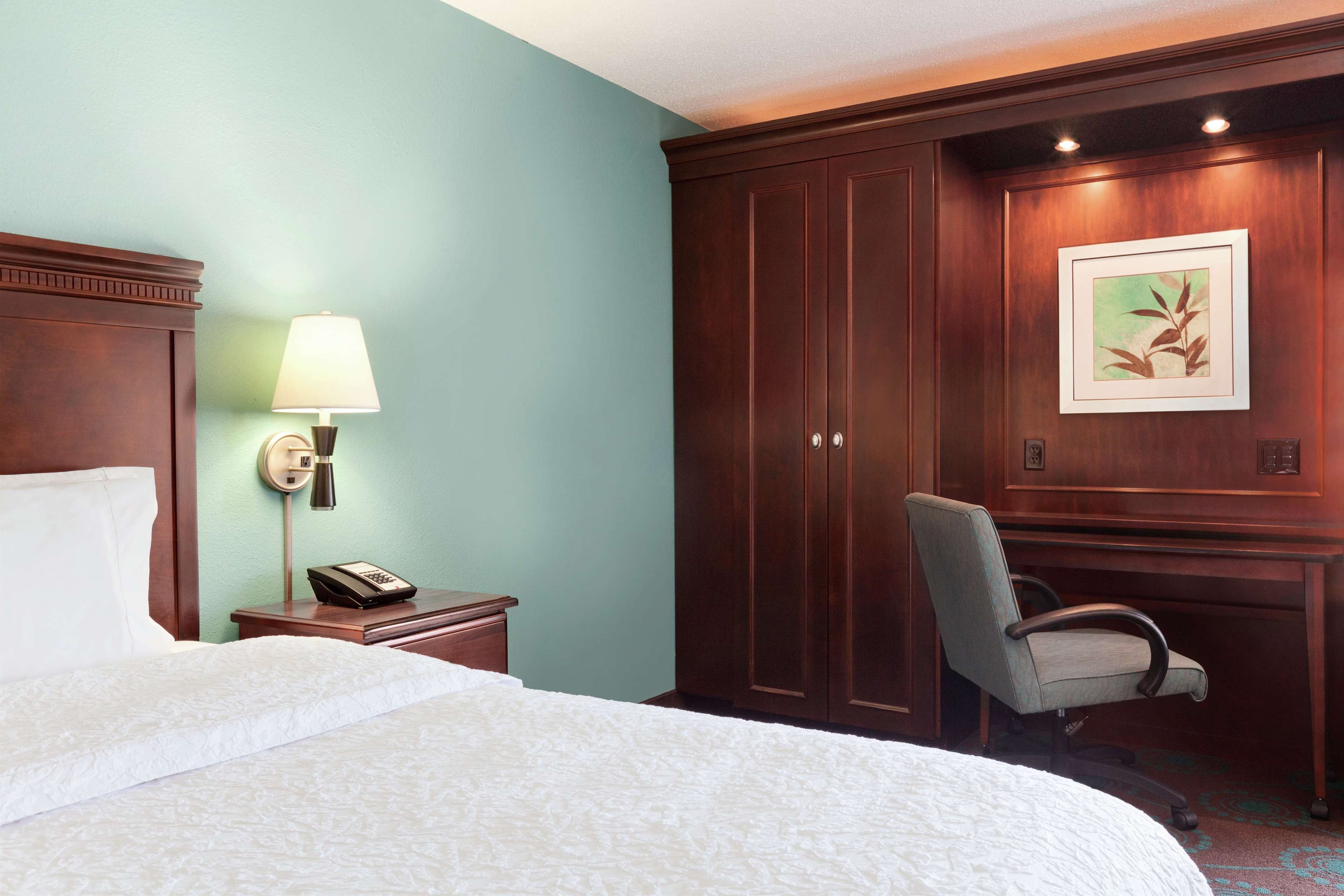 Hampton Inn Houston-Northwest Photo