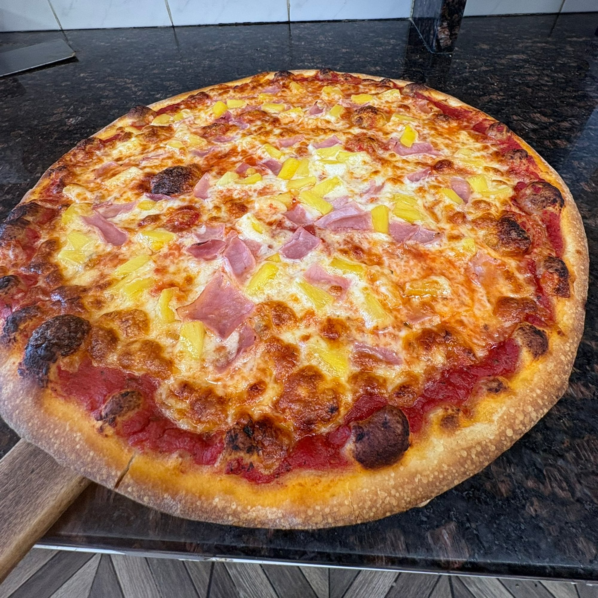 Hawaiian Pizza
