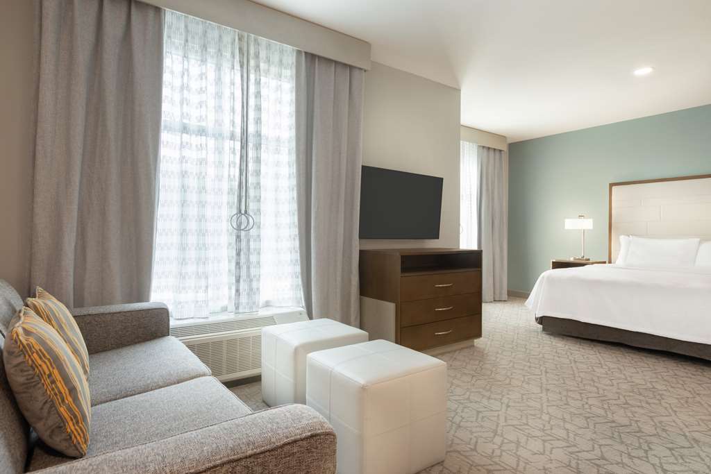 Homewood Suites by Hilton McDonough Image