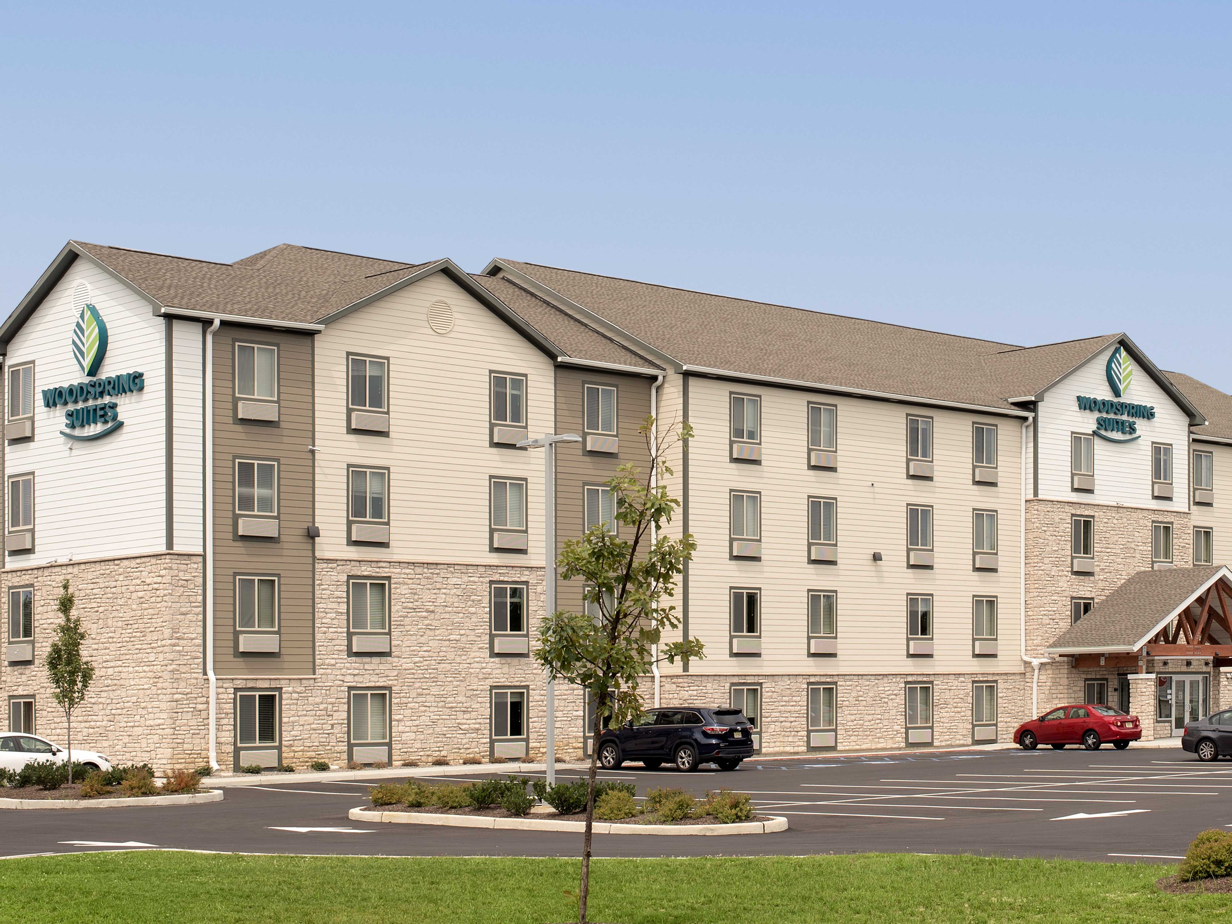 WoodSpring Suites Cherry Hill Photo