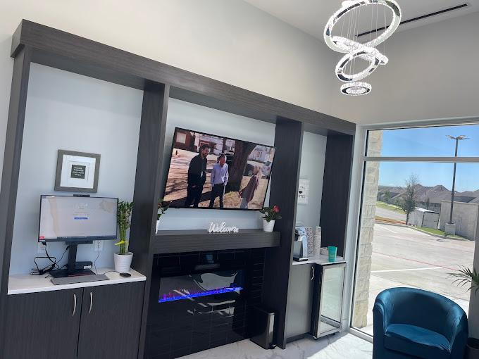 Dentalogy Dentistry of Irving Logo