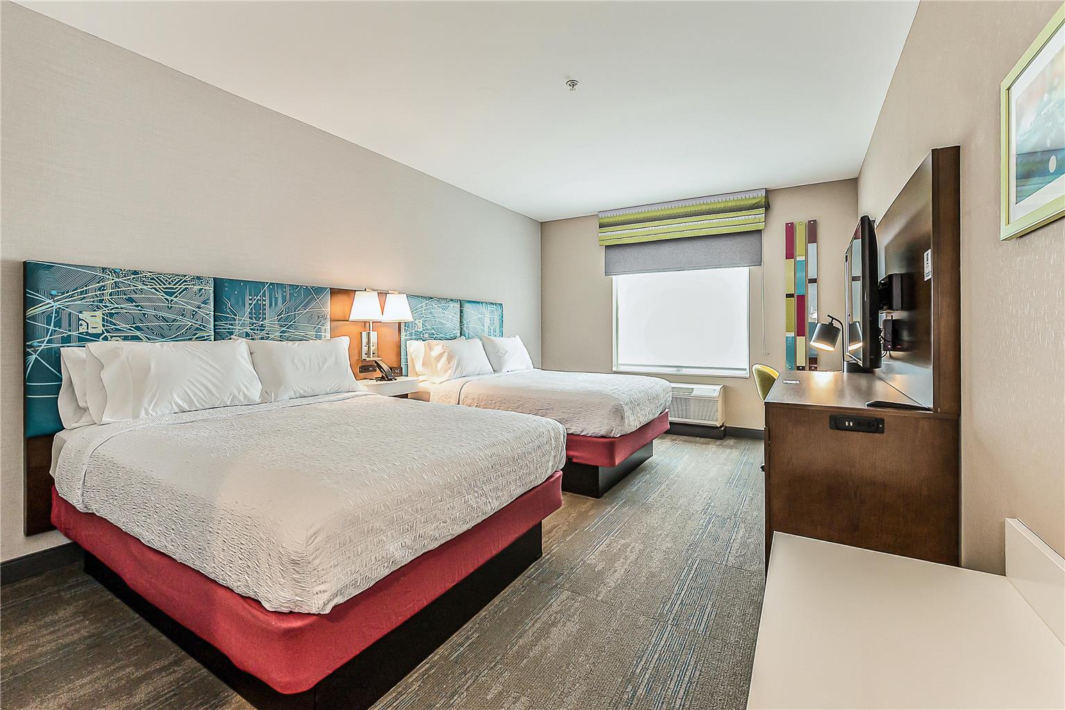 Hampton Inn & Suites Howell Image