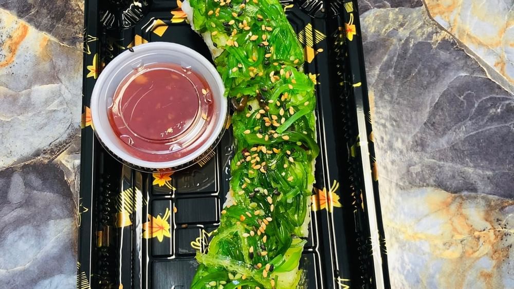 Green Vegetable Roll