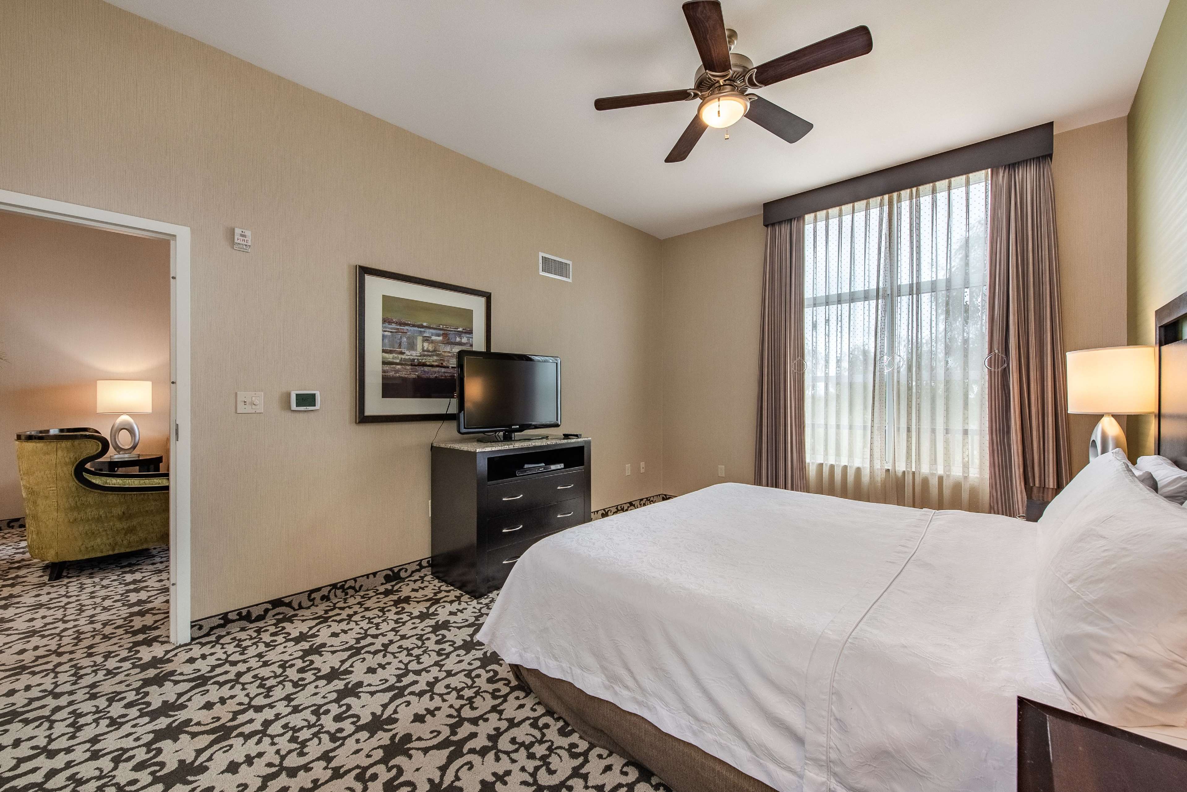 Guest room
