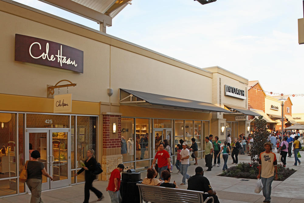 Welcome To Houston Premium Outlets® - A Shopping Center In Cypress