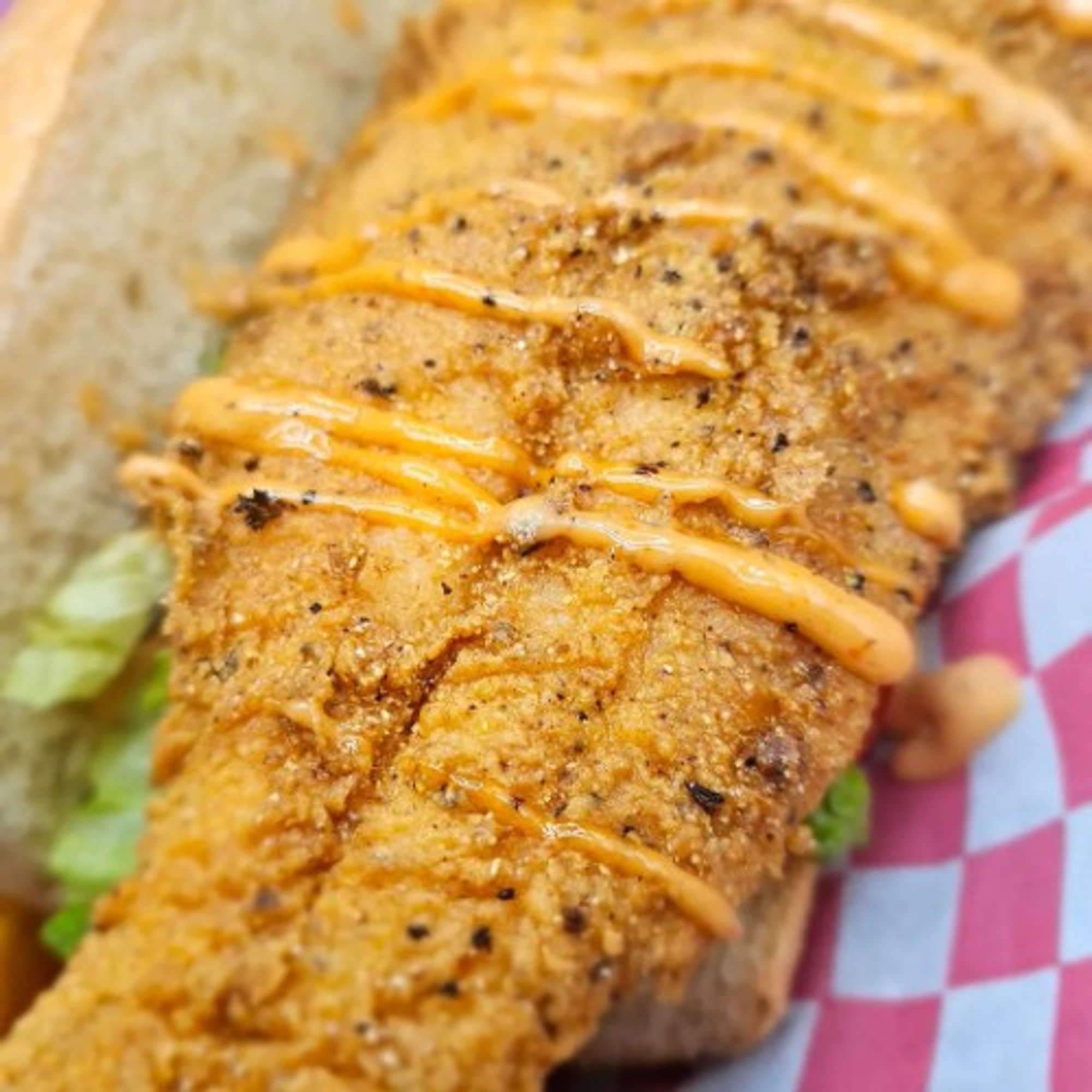 Fried or Blackened Catfish Po'boy